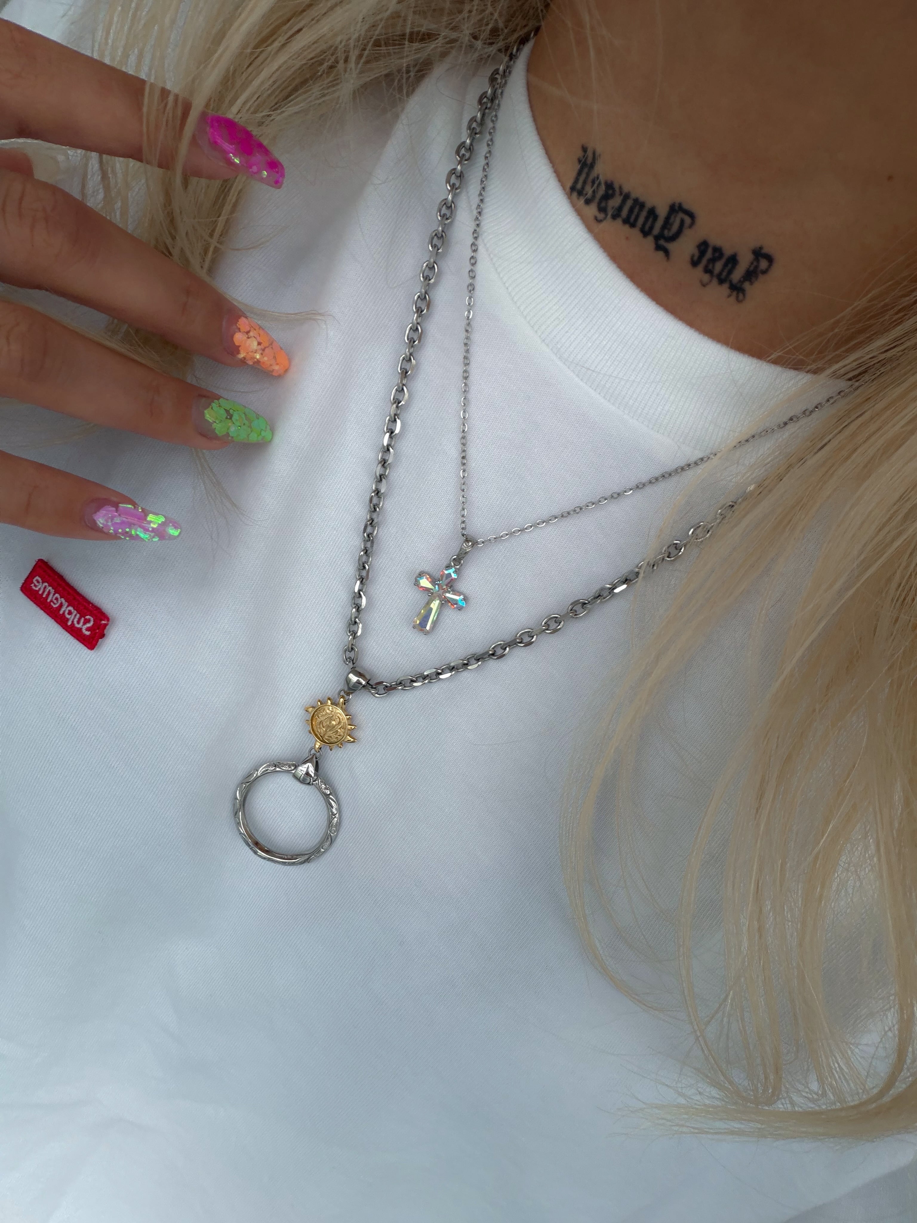 aurora cross necklace | IRIEBEACH aurora cross necklace | IRIEBEACH