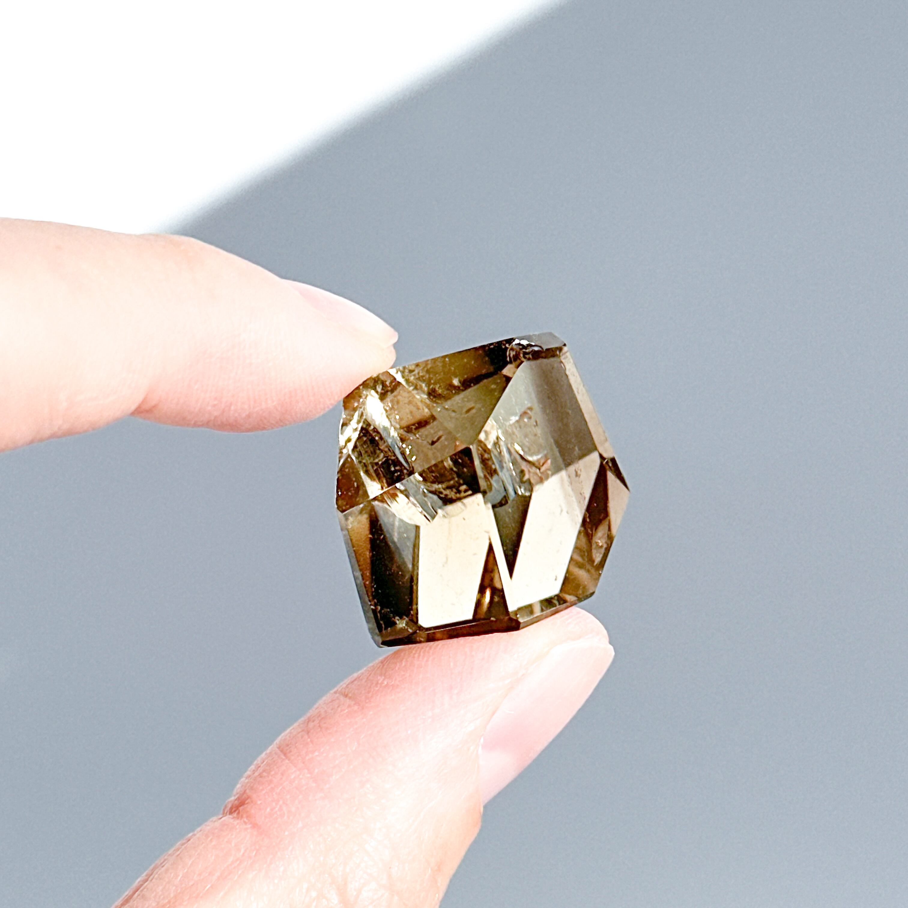 シトリン（黄水晶） フリーフォーム71◇ Citrine ◇ 天然石・鉱物