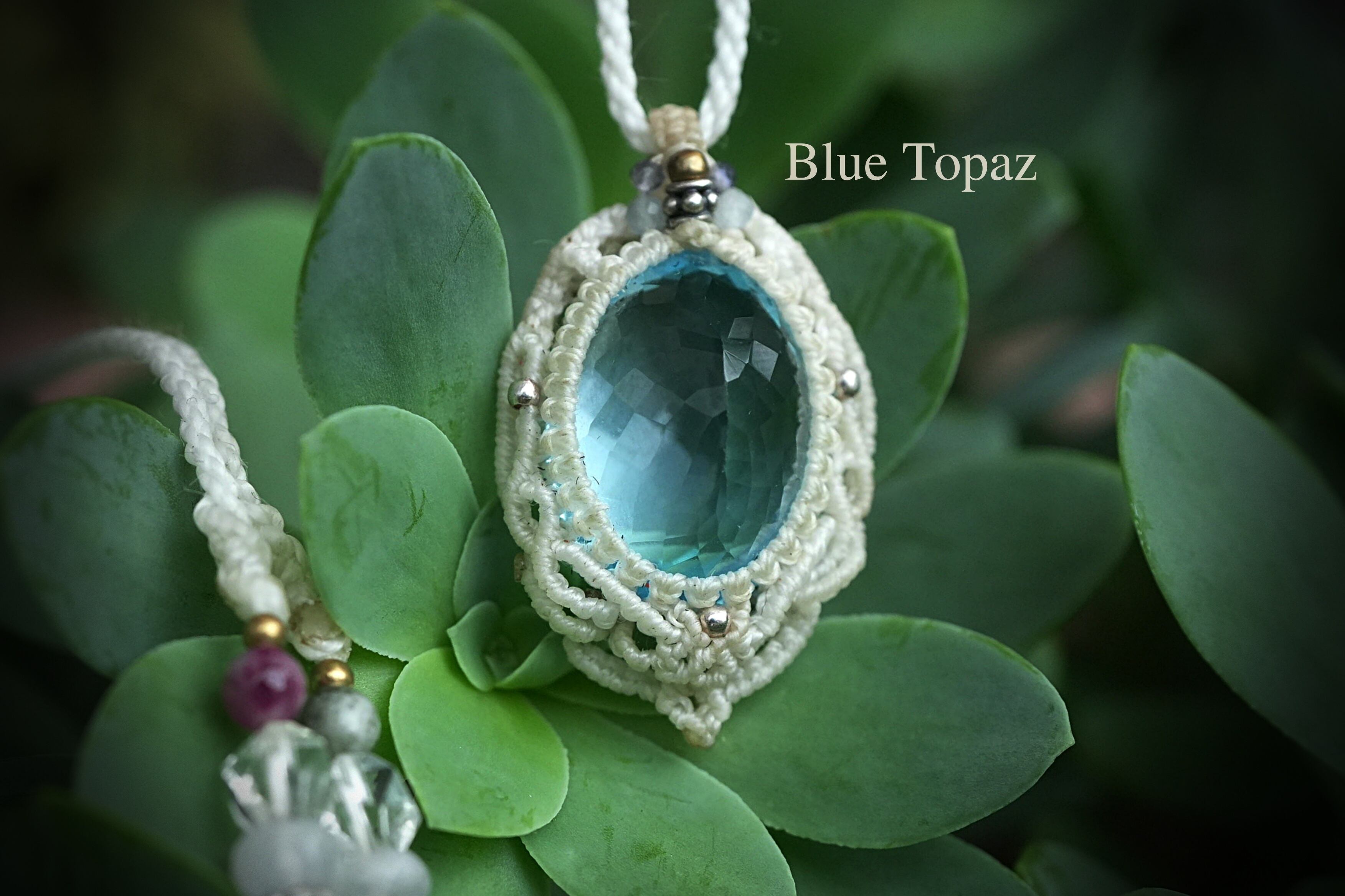 鮮やか宝石★ブルートパーズ マクラメネックレス2055