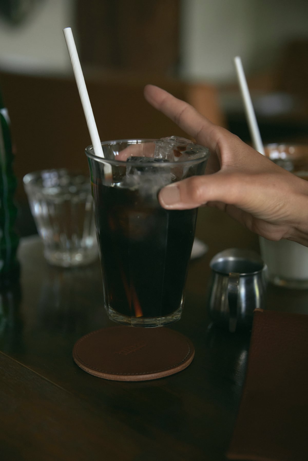 レザーコースター】本革のコースター ドリンク用 花瓶置き | Bellezza