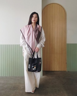 【SAMPLE / 1点限り】シルクスカーフ_展示・撮影使用品（PINK & BROWN）
