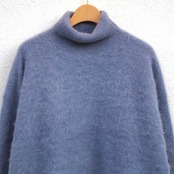 one f Fox Cashmere Turtle "LILAC"