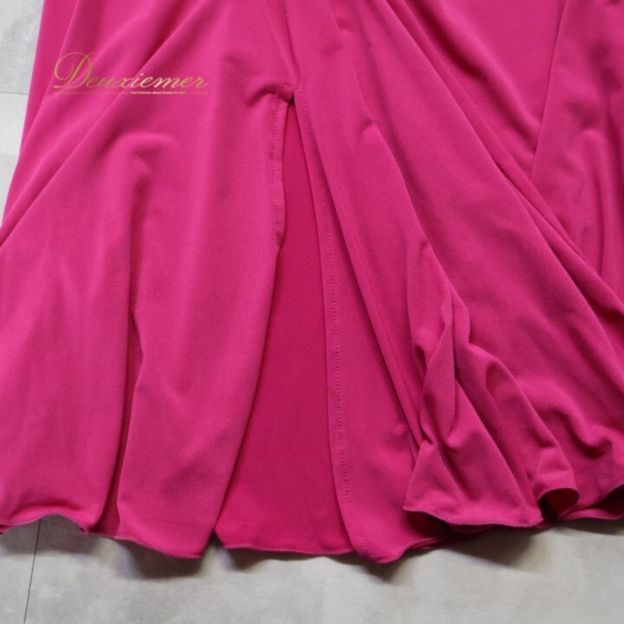 社交ダンス 衣装 スカート ピンク系 チャコット Chacott 無地 シンプル 練習 レッスン 鮮やか 練習 レッスン 日本製 ラテン スタンダード スリット かわいい 上品 ダンス衣装 イベント ステージ パーティー