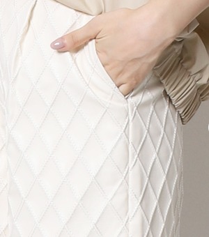 エコレザーキルトハーフパンツ