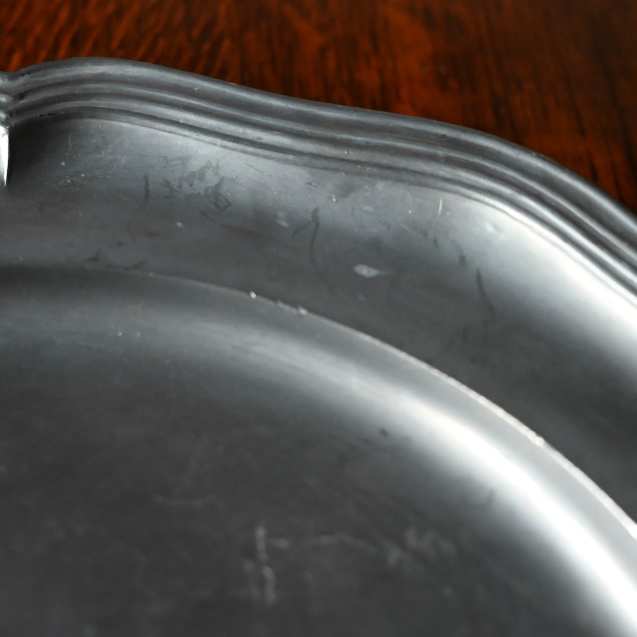 Pewter Plate / ピューター プレート〈 お皿・エタン・収納・店舗什器