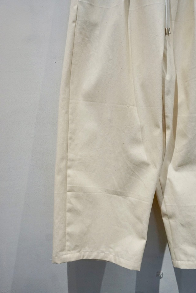 NiLS / wide pants