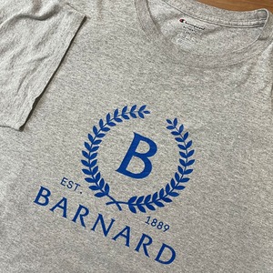 【champion】カレッジ バーナード大学 Tシャツ ロゴ プリント BARNARD 2XL ビッグサイズ US古着