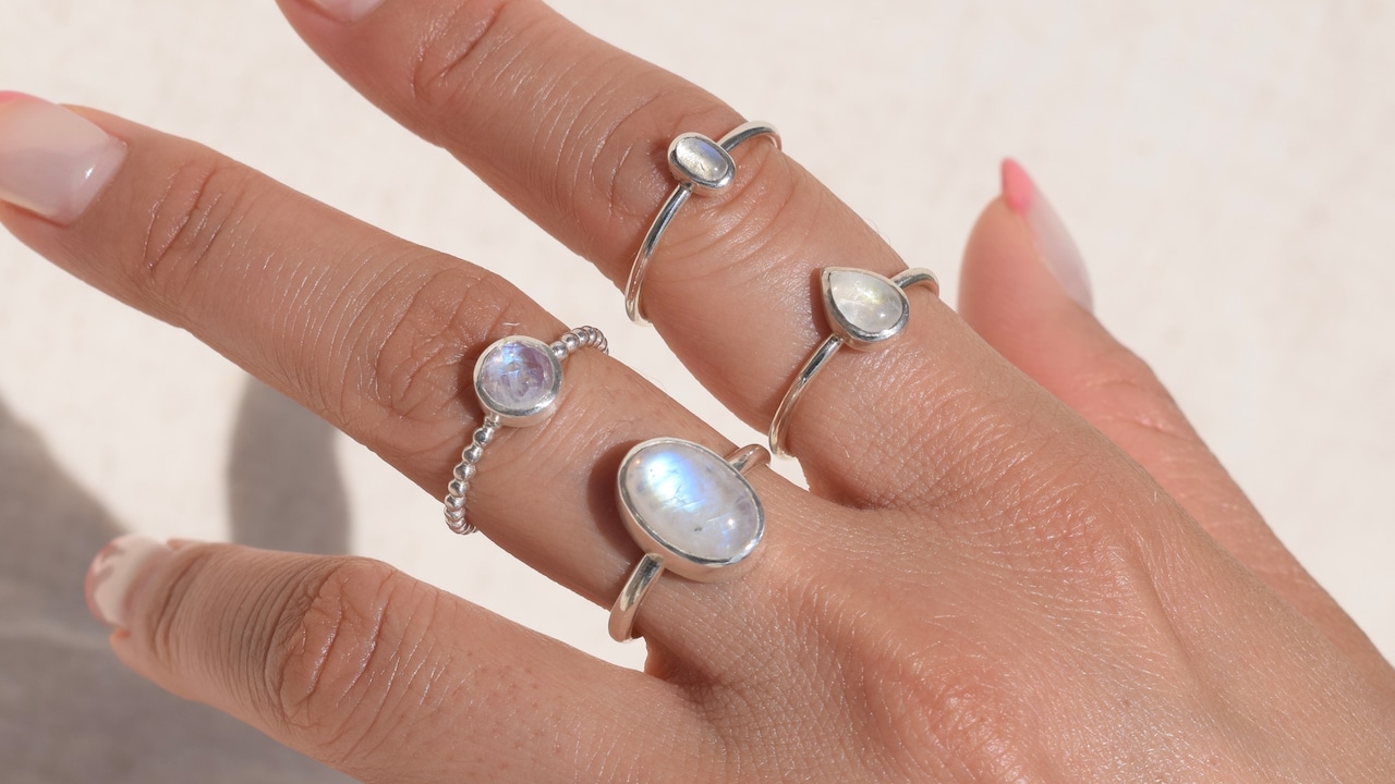 Rainbow moon stone oval ring《silver925》【受注製作】