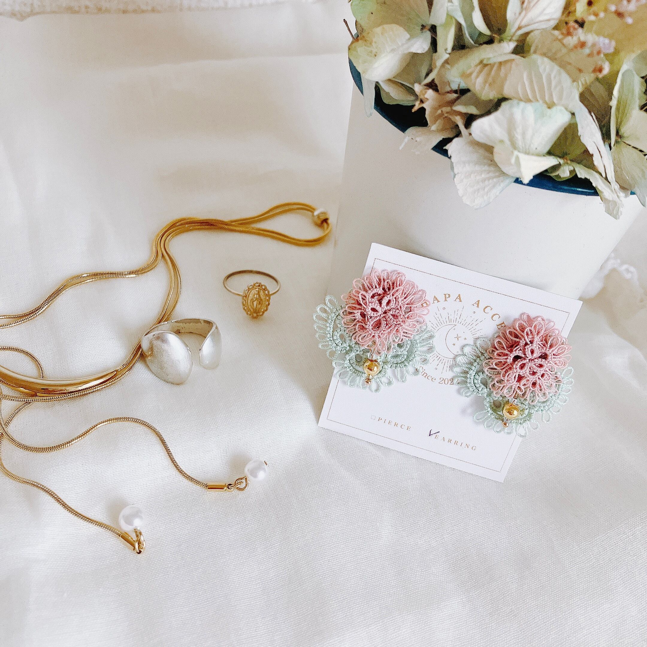 【roseさま】Vintage　ChristmasBoots　タティングレース roseさま】Vintage ChristmasBoots タティングレース