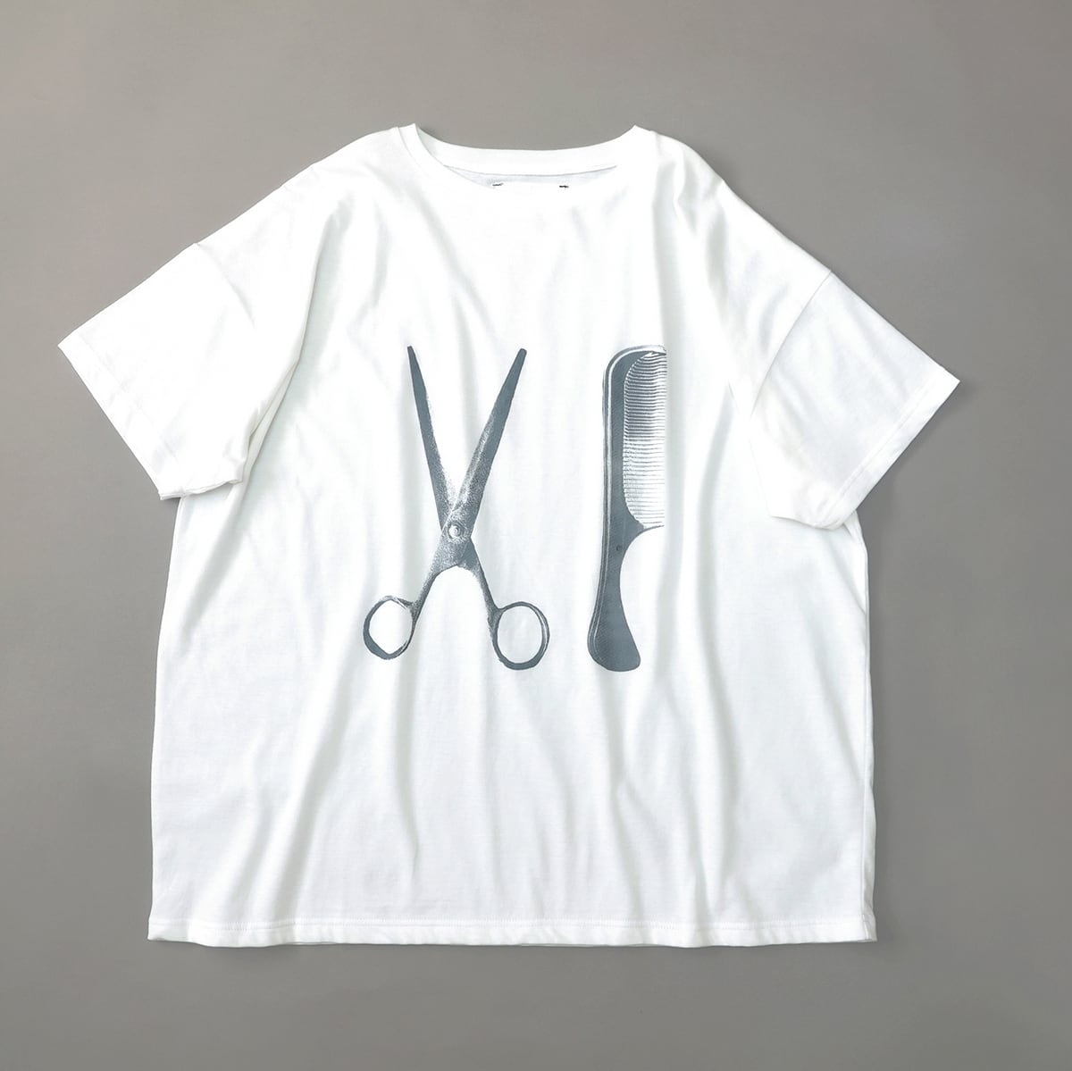 Scissors & Comb T adult F / White