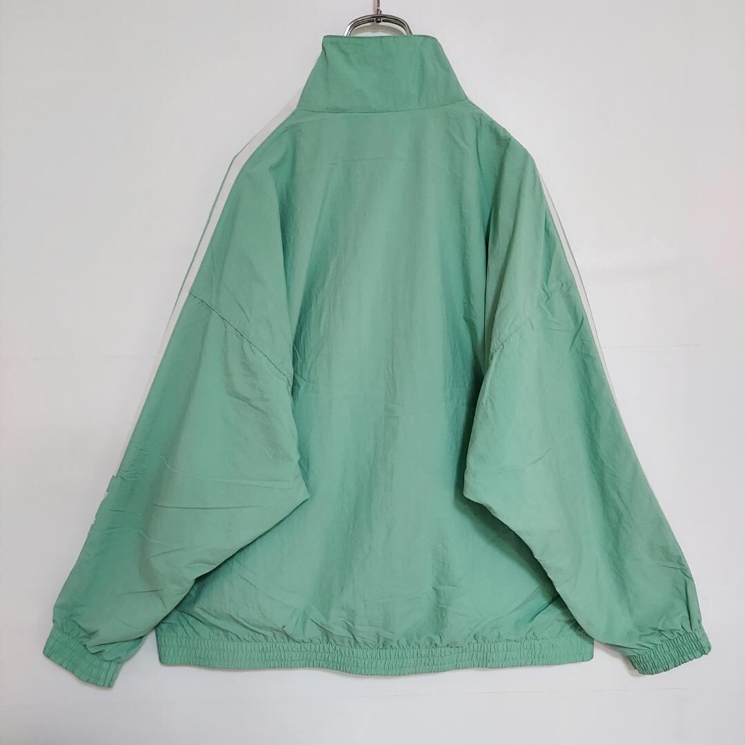 61ba8bf7e8d1712998c528d0371d9c  