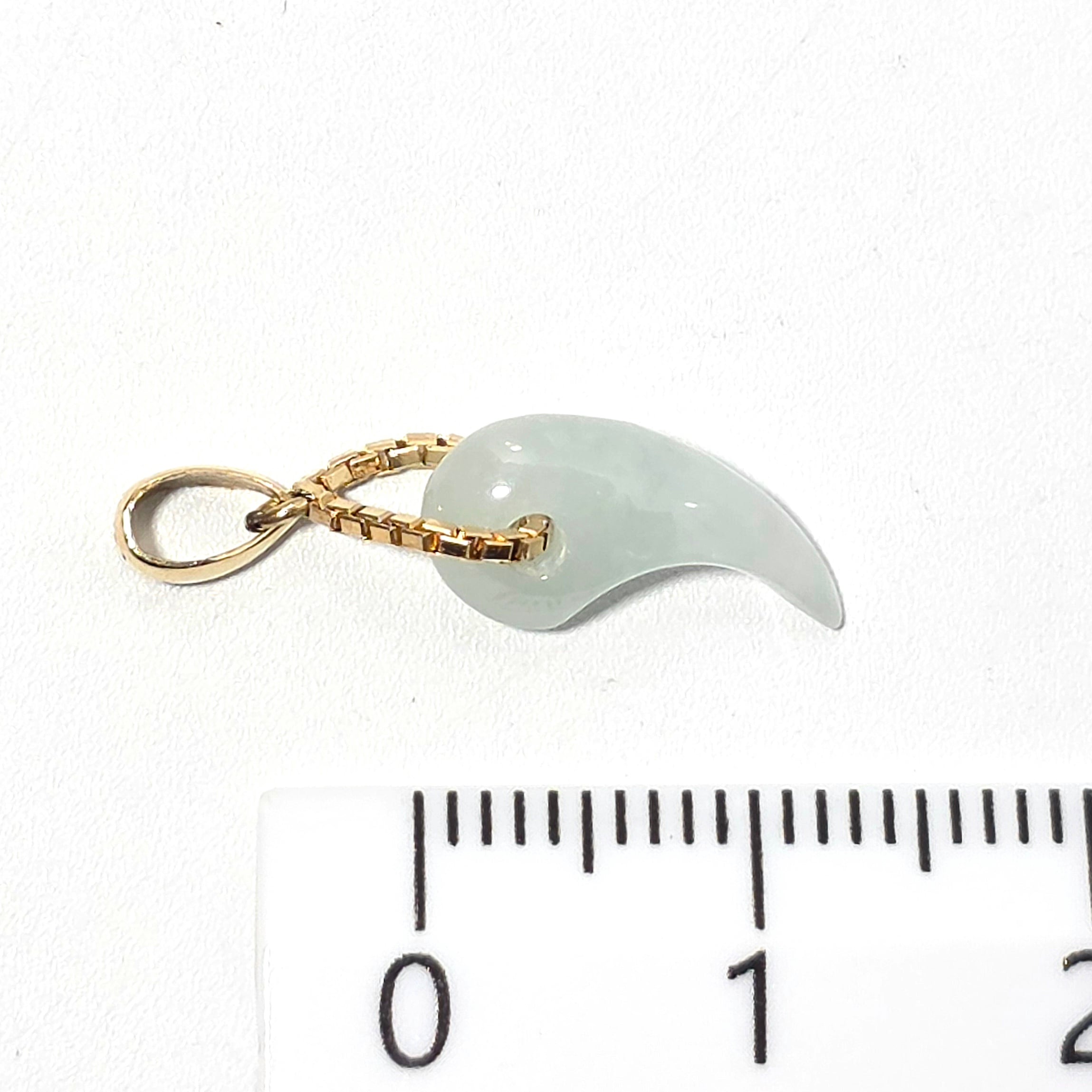 K18 :糸魚川翡翠:ペンダントトップ金具付き BPT0599 | 糸魚川翡翠工芸
