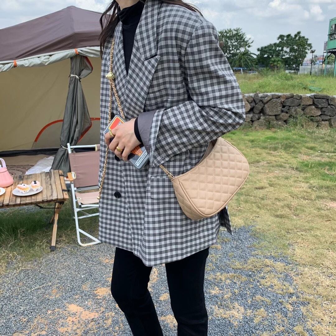 キルティングチェーンバッグ