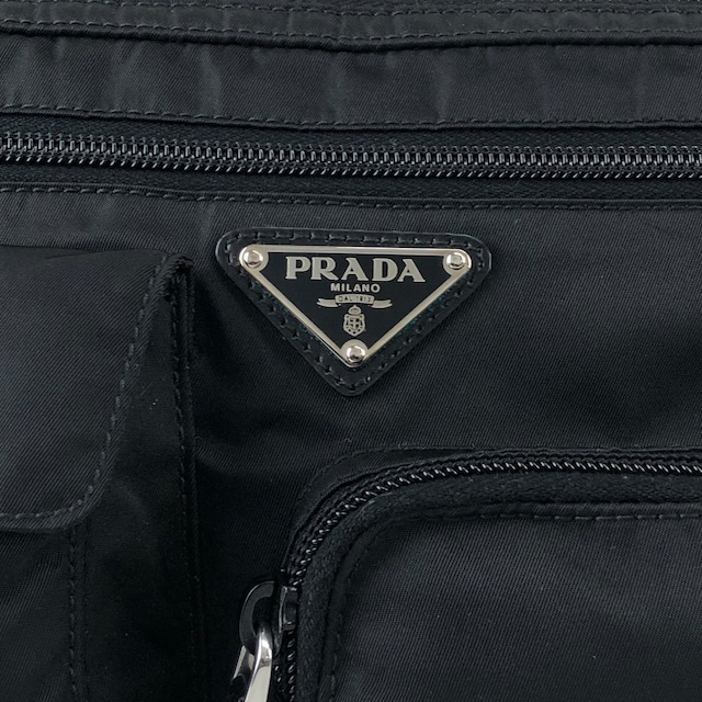 PRADA プラダ ショルダーバッグ ブラック トライアングルロゴ ナイロン スリングバッグ vintage ヴィンテージ オールド 883pem