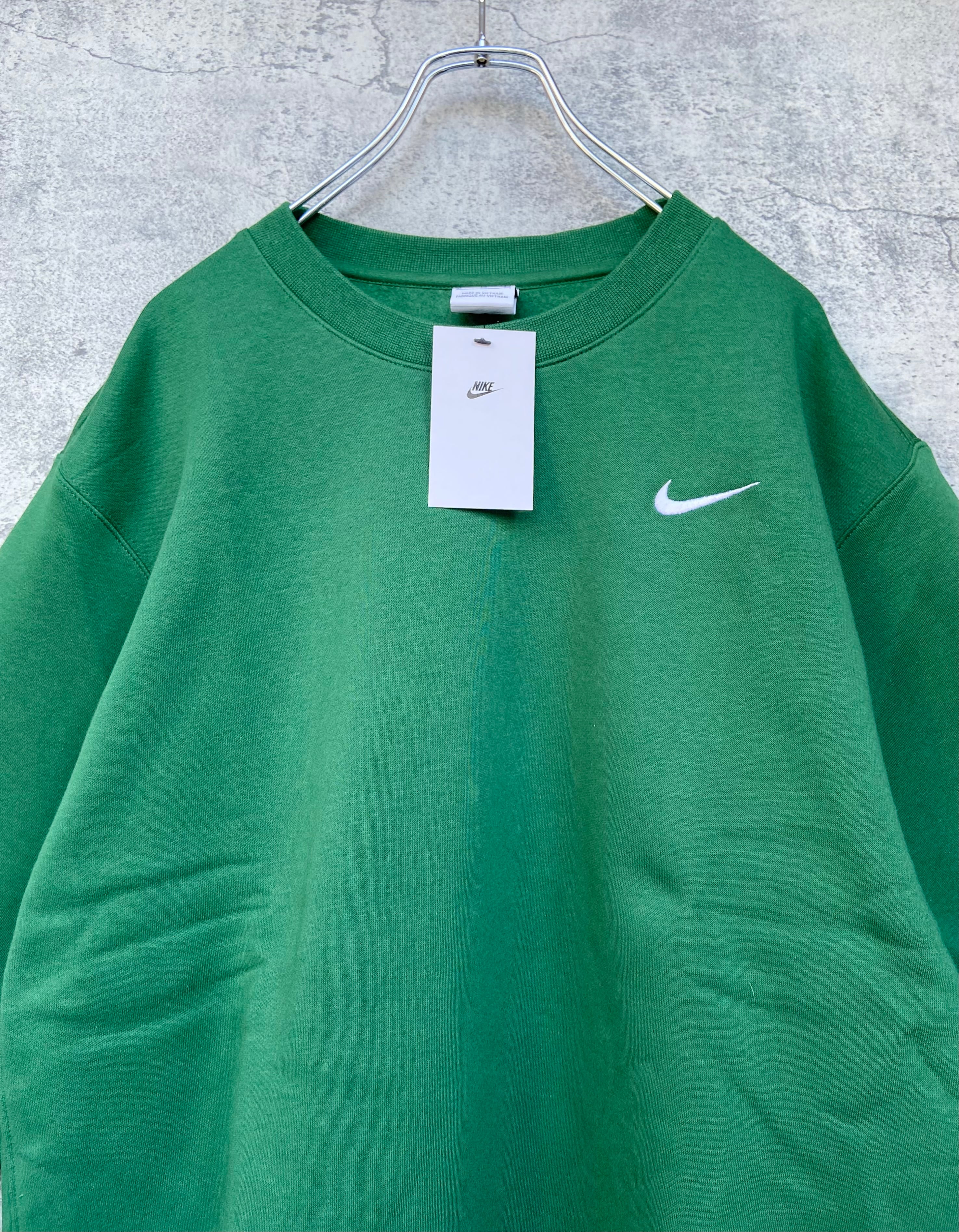 新品★定価7370円★NIKE★サーマフィット★トレーナー★