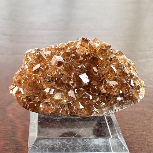 グロッシュラー【Grossular】カナダ産