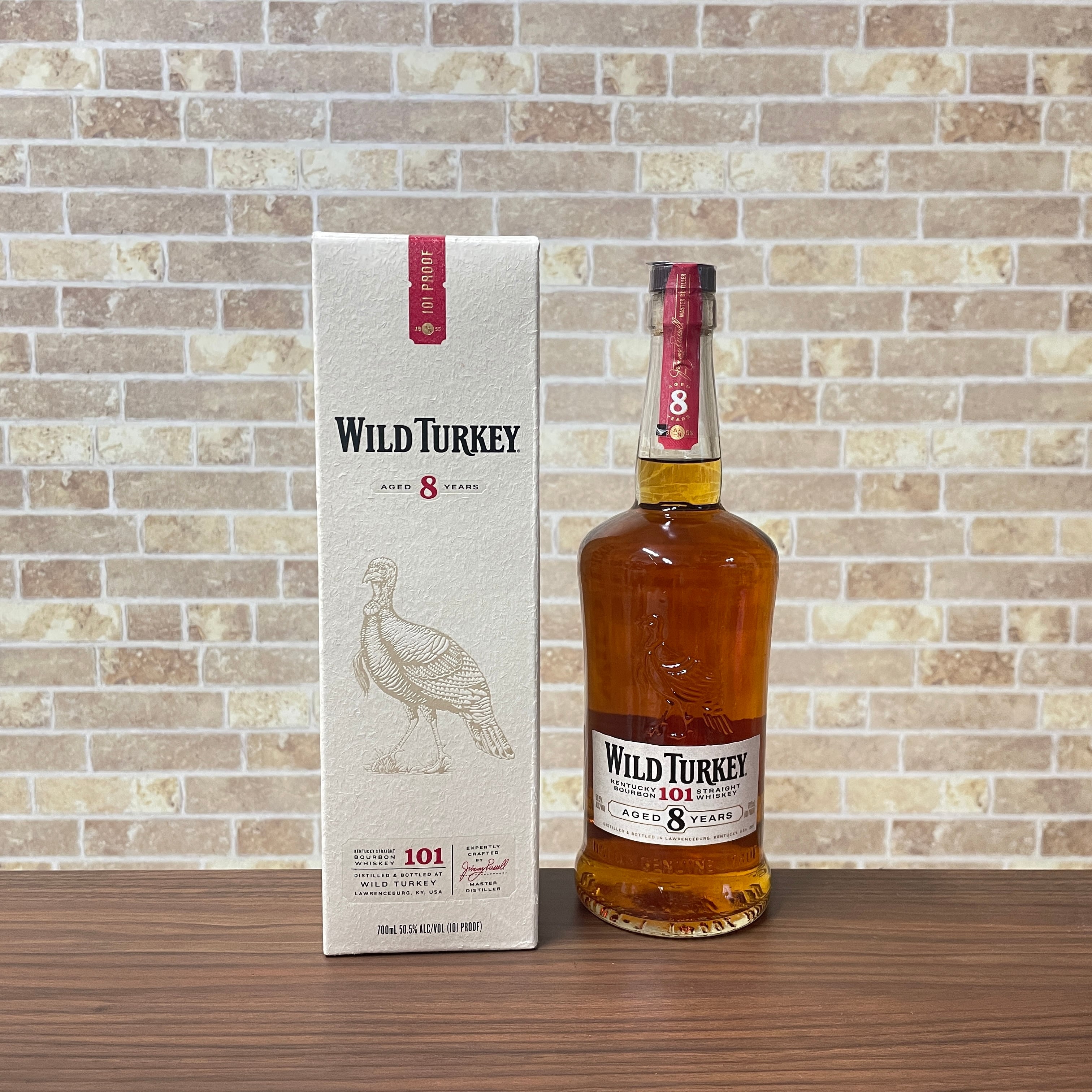 ワイルドターキー8年 700ml | 酒のいえK