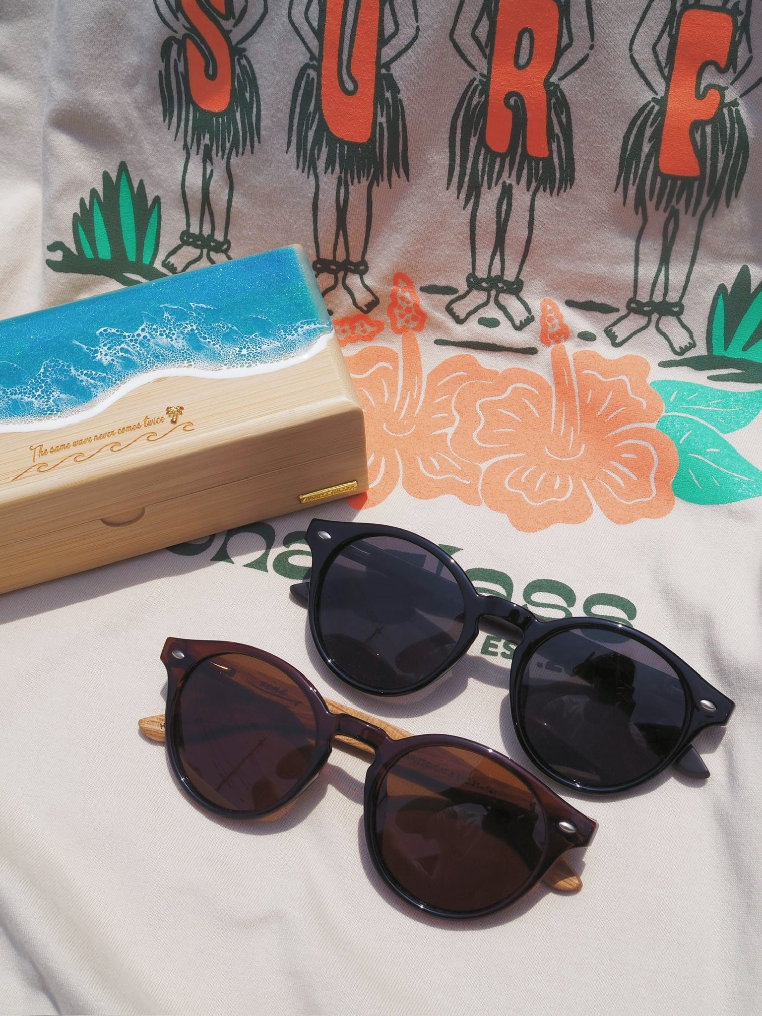 Wood sunglasses(surfboard) | ALOHA GLASS