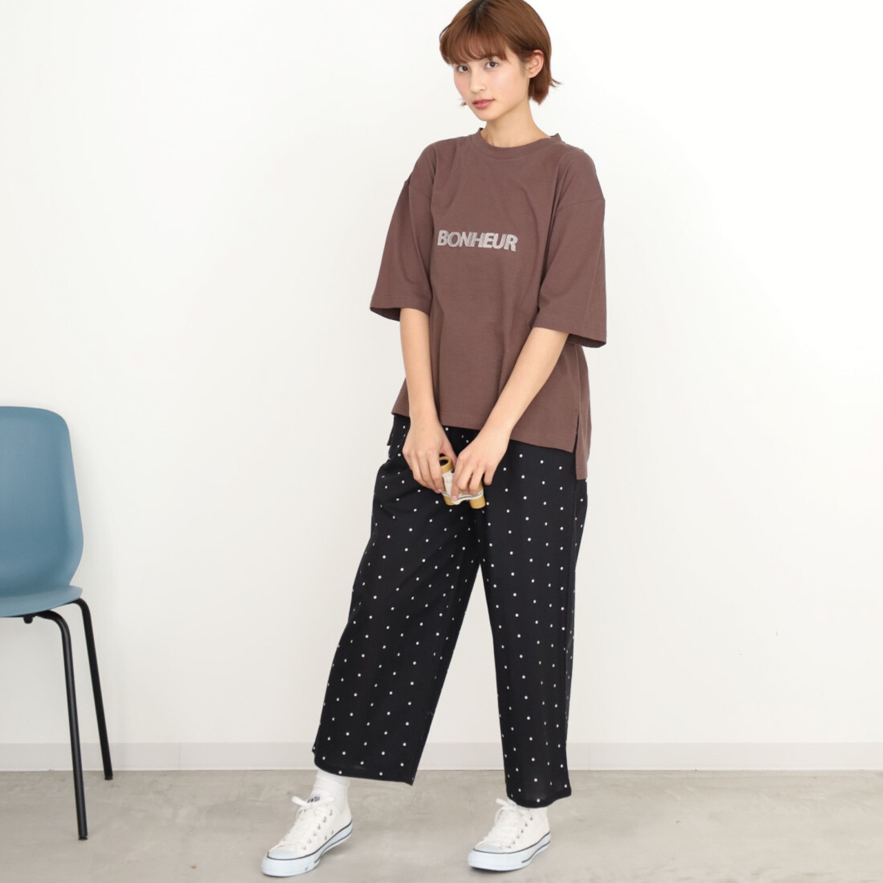 【春夏】ブラシ刺繍オーバーサイズクルーネックTシャツ