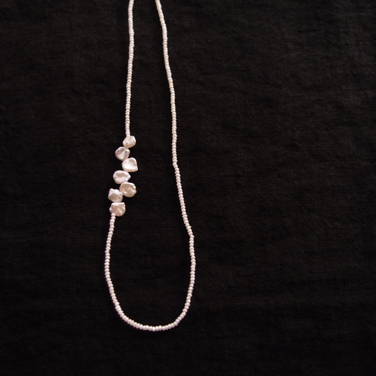 パールロングネックレス【K14gf・受注制作】seed pearl × petit petal