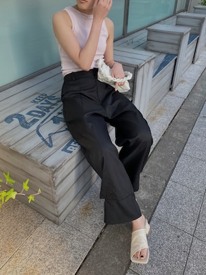 hem slit melange tuck pants