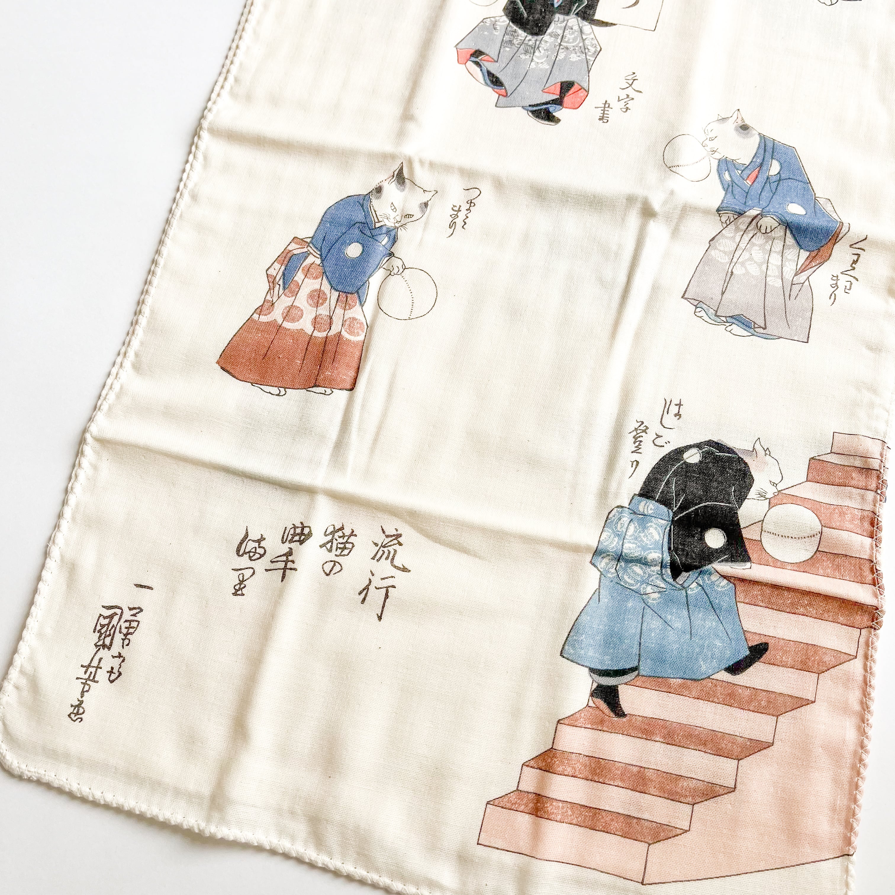 127 真作 美術品　愛媛県書家　菊川國夫書 「麗」 47.5×38cm 額入 WEB限定】歌川国芳 ガーゼ手拭い 流行猫の手まり | hmm, by 東京都