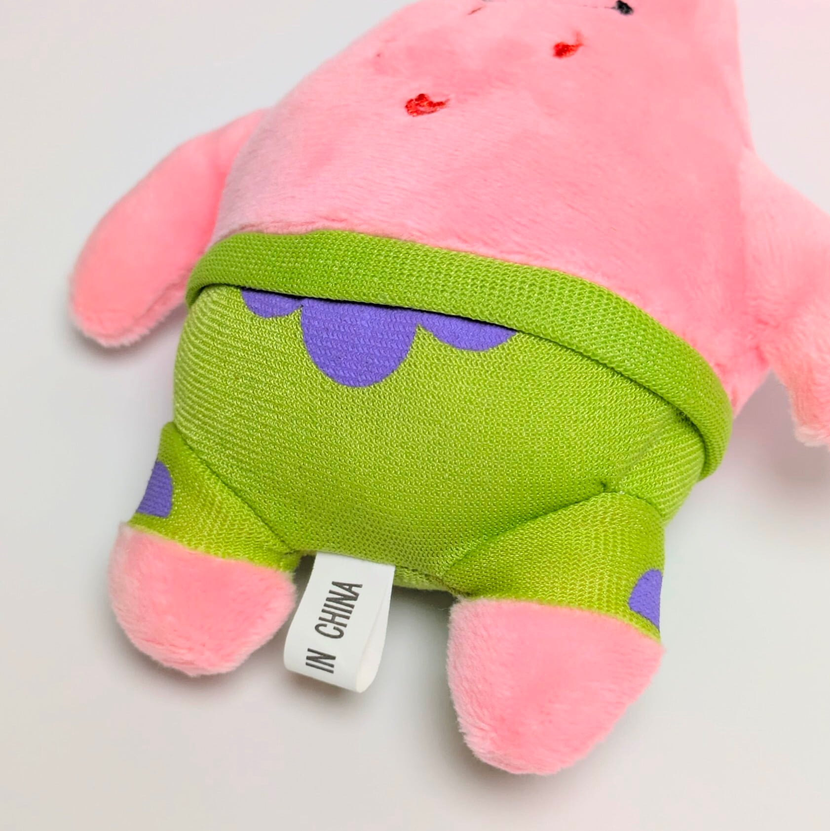 再入荷!【 SpongeBob SquarePants ( スポンジボブスクエアパンツ ) 】 スポンジボブ / パトリック ぬいぐるみキーホルダー / プラッシュキーホルダー 〚アメリカン雑貨 アメトイ〛