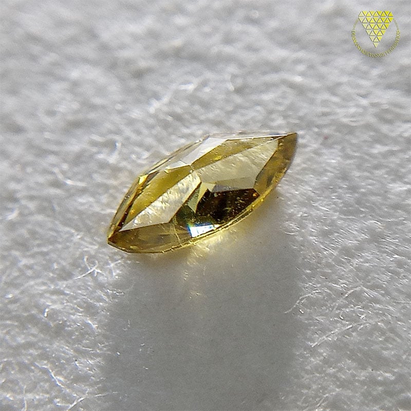 0.084 ct Fancy Deep Brownish Yellow SI1 CGL 天然 イエロー ダイヤモンド ルース マーキス シェイプ |  DIAMOND EXCHANGE FEDERATION