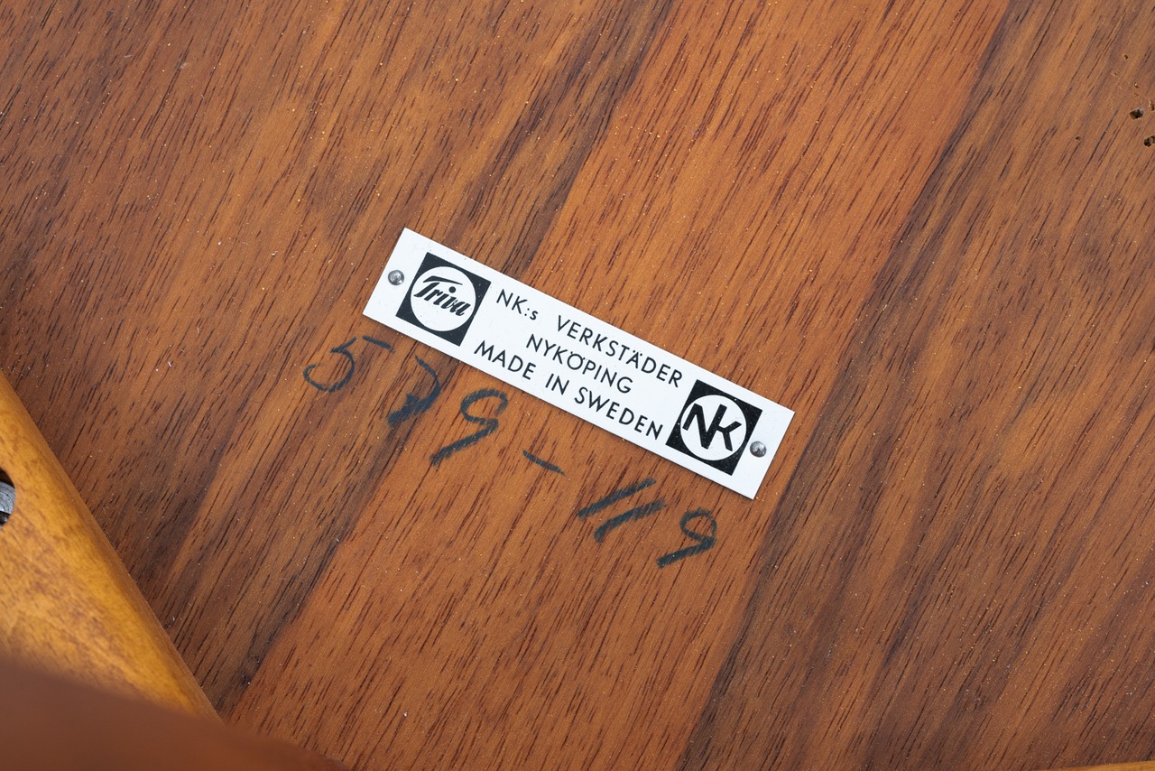 Kerstin Hörlin-Holmqvist | SIde Table