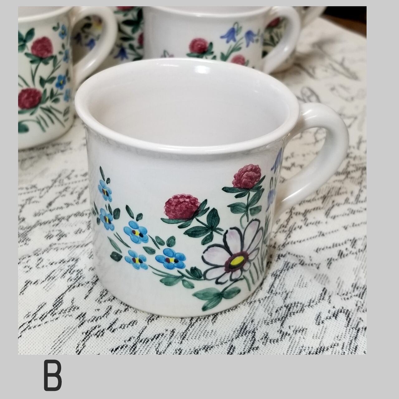 スウェーデン陶器 花柄マグカップ 北欧小物ラトビック