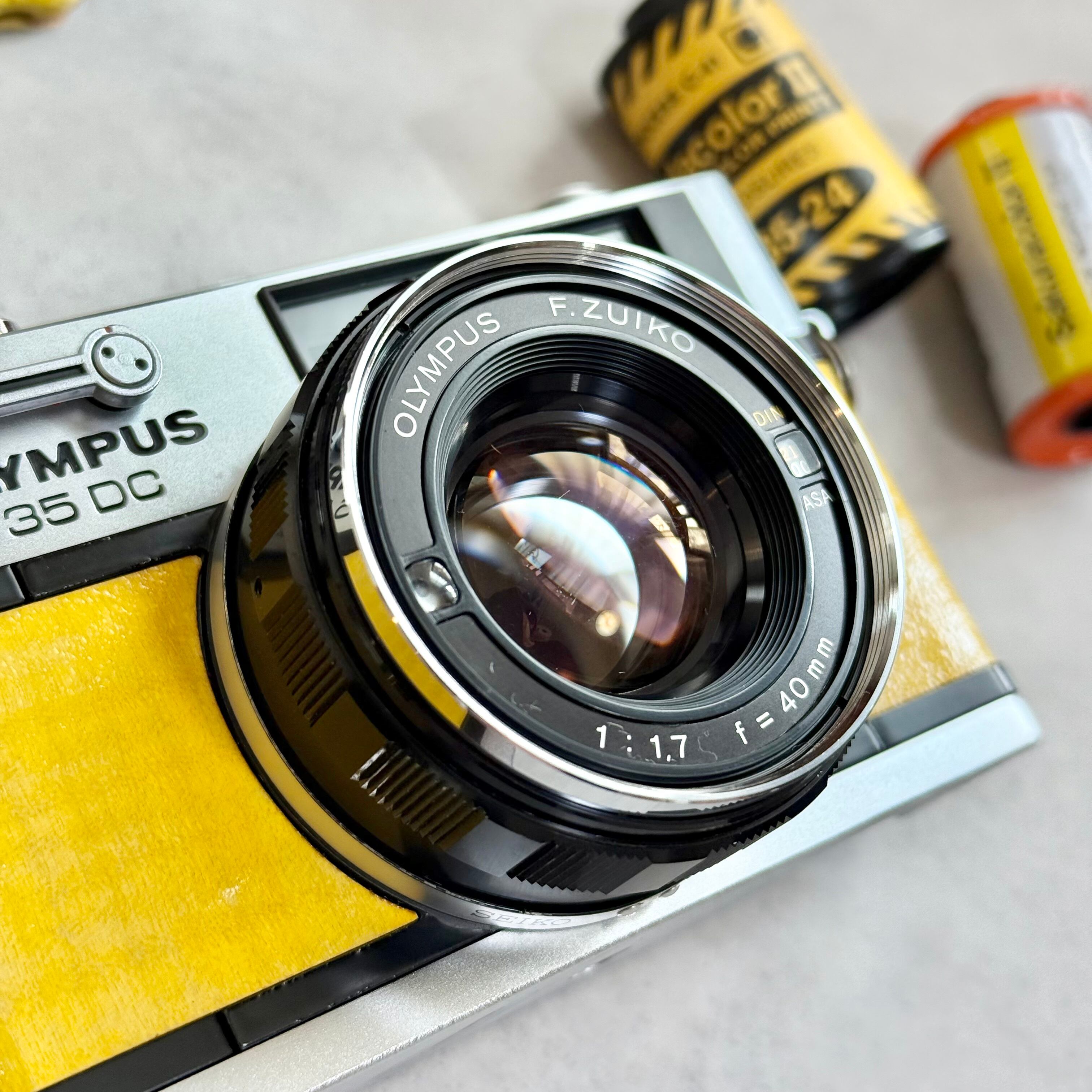 Lemon Yellow レモンイエロー Olympus 35DC | Macha Cameras