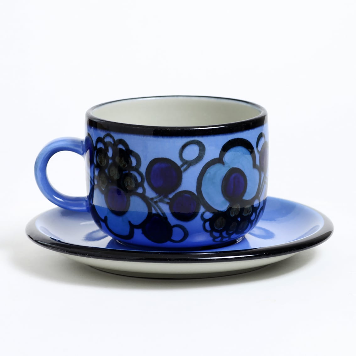 Anja Jaatinen Winqvist | kogmas 北欧ヴィンテージ食器のコグマス