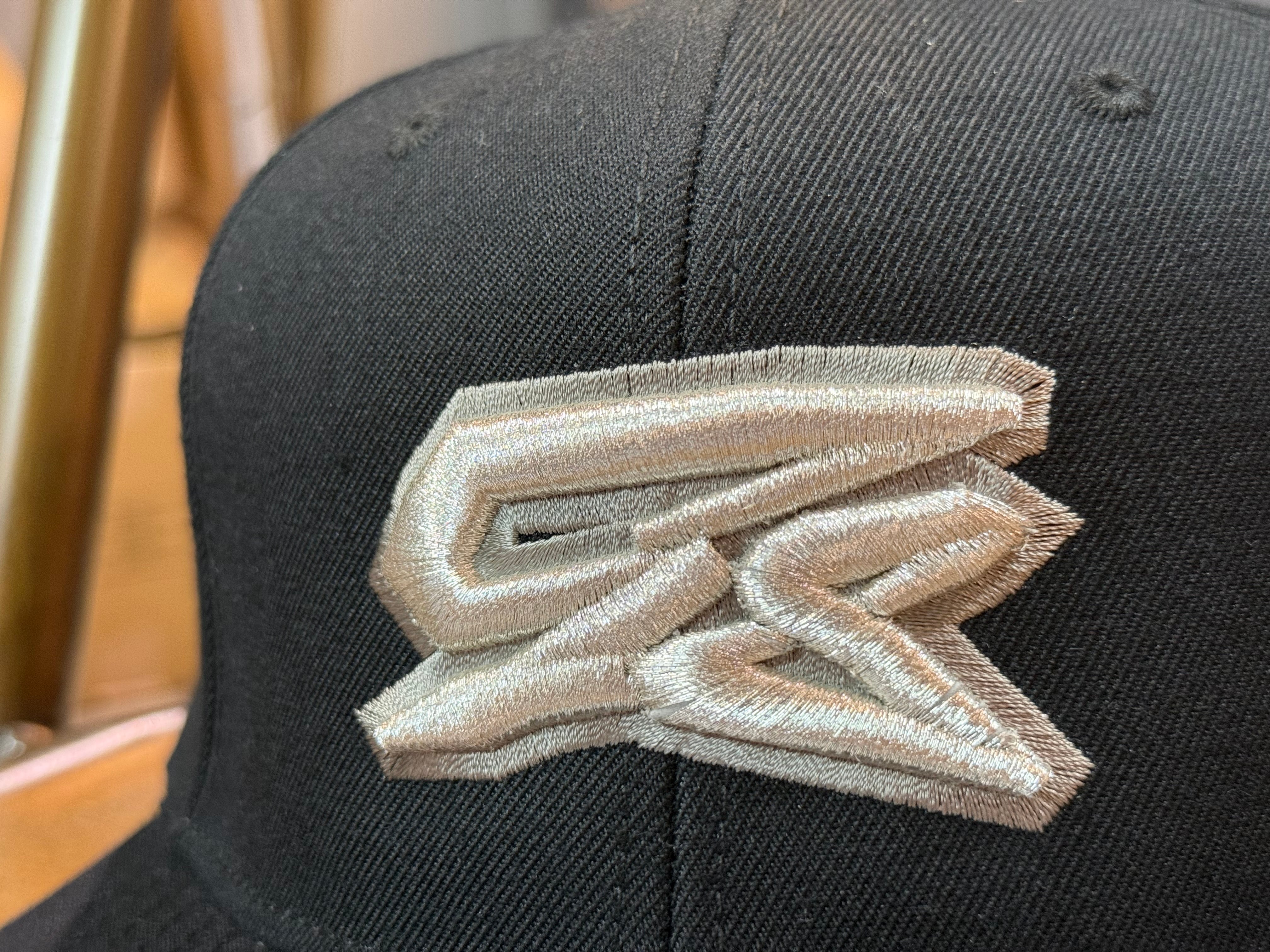 GS ベースボールキャップ シルバー×グレーロゴ GS×ジャンクソンコラボ