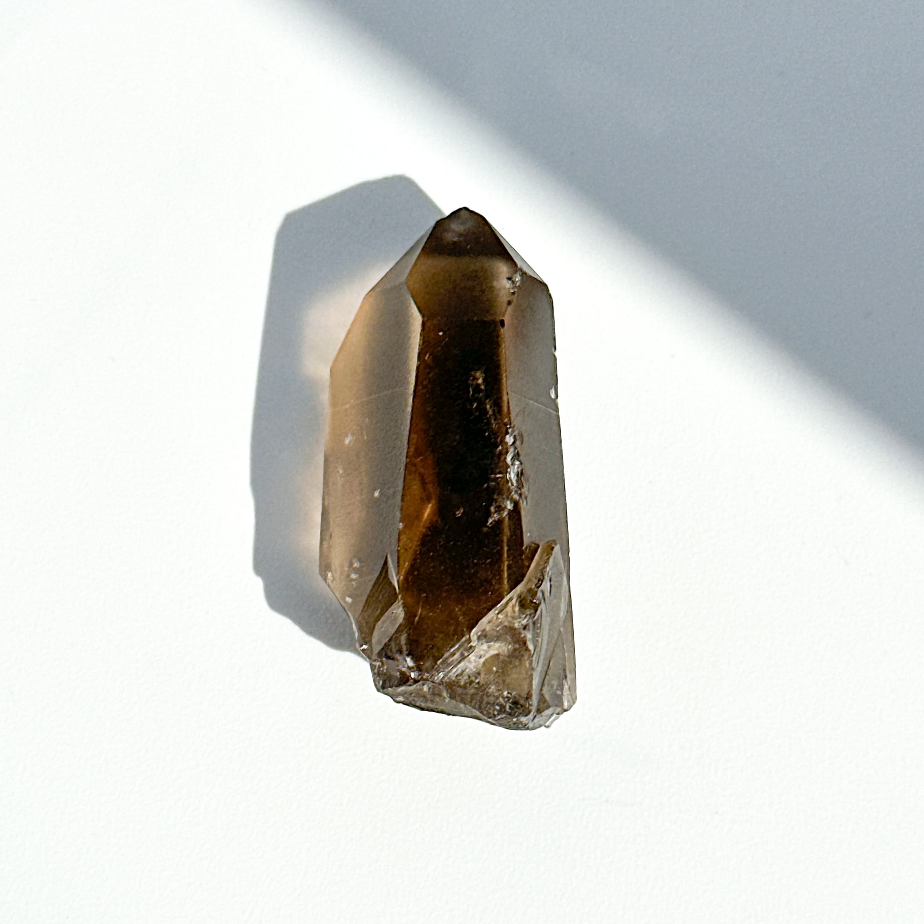 ミナスジェライス産 スモーキークォーツ 43 原石◇Smoky quartz◇天然石・鉱物・パワーストーン・インテリア