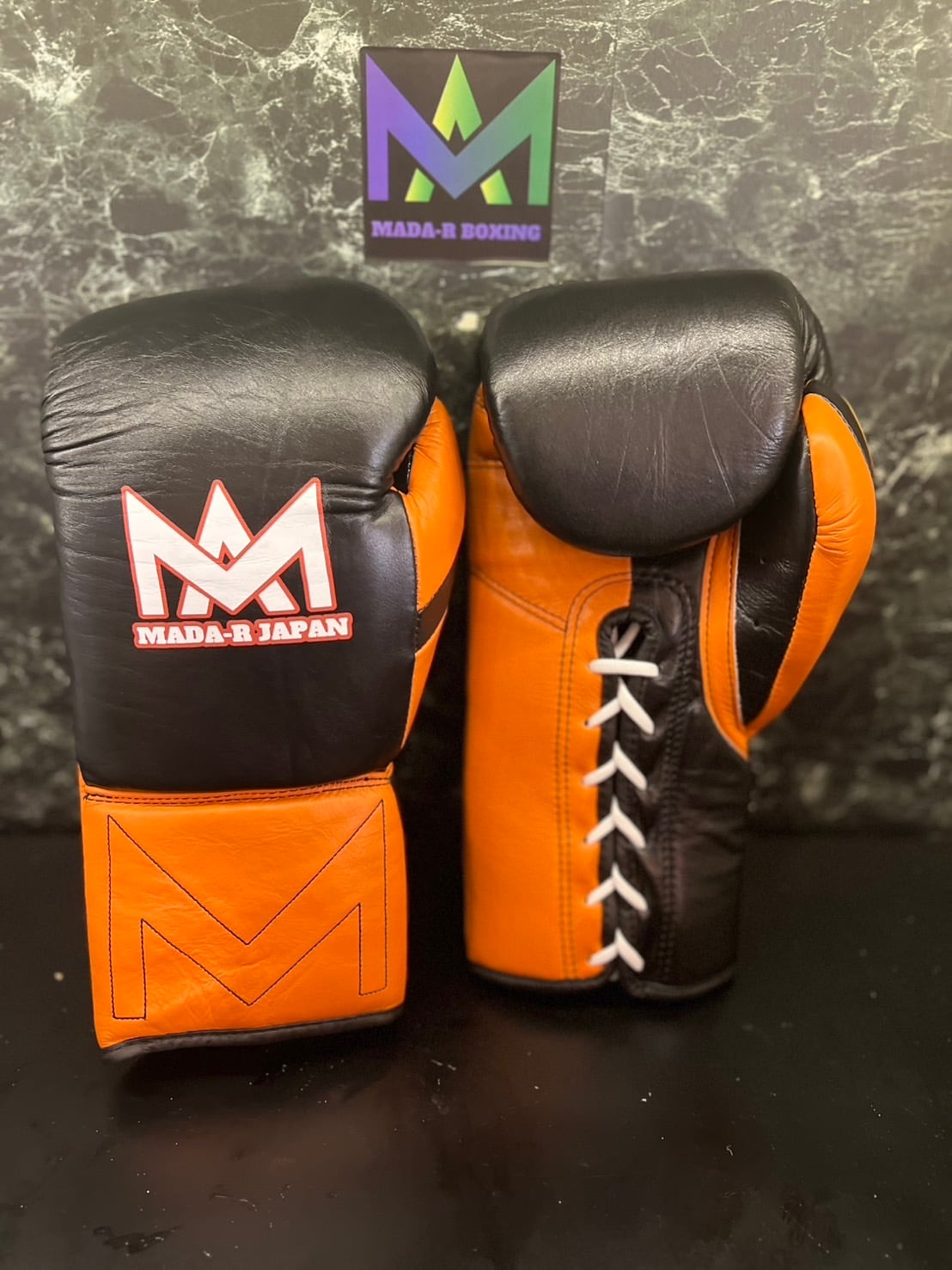 PROタイプ 16ozグローブ | MADA-R ＆ ARCADE JAPAN