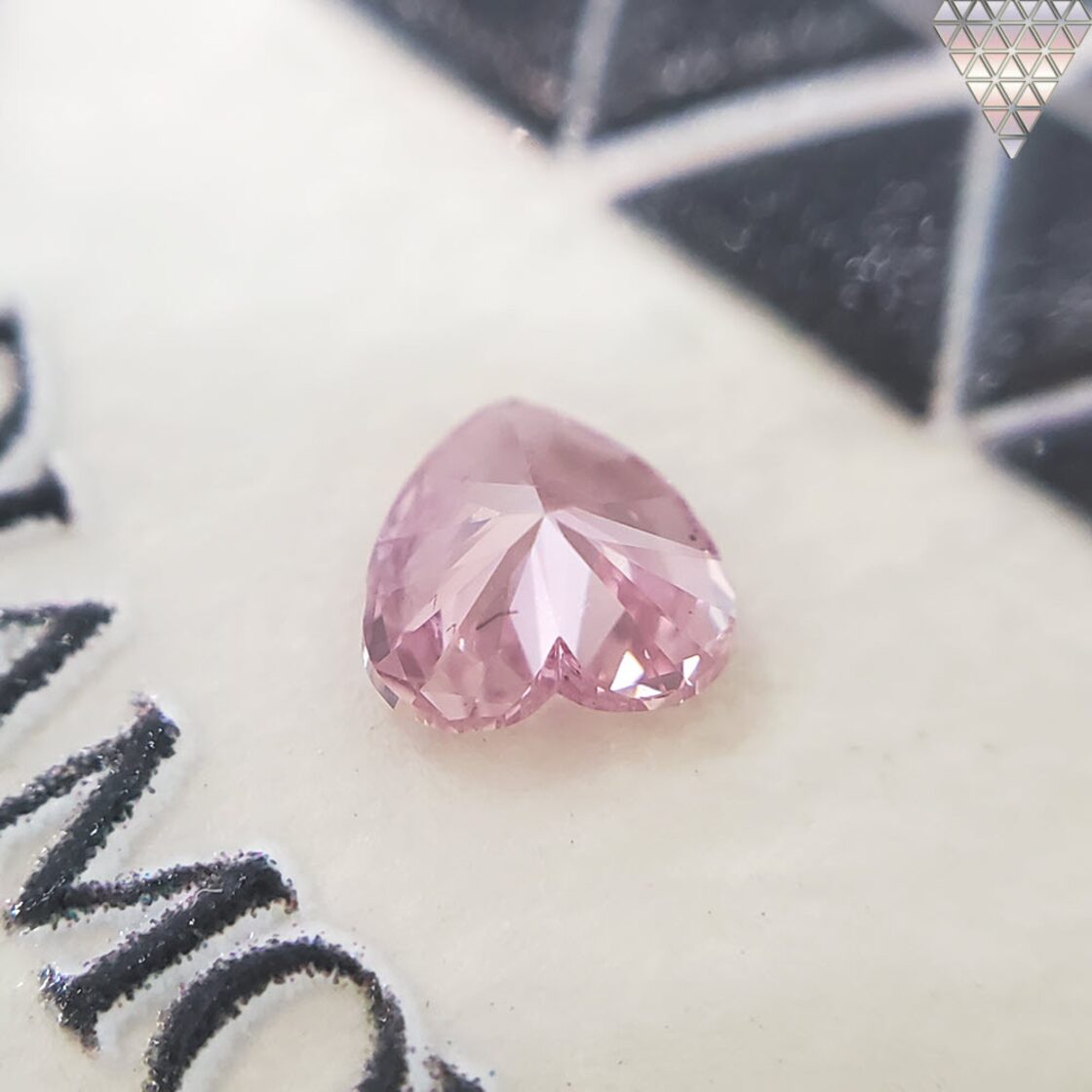 0.18 ct Fancy Purplish Pink SI1 GIA 天然 ファンシー インテンス 