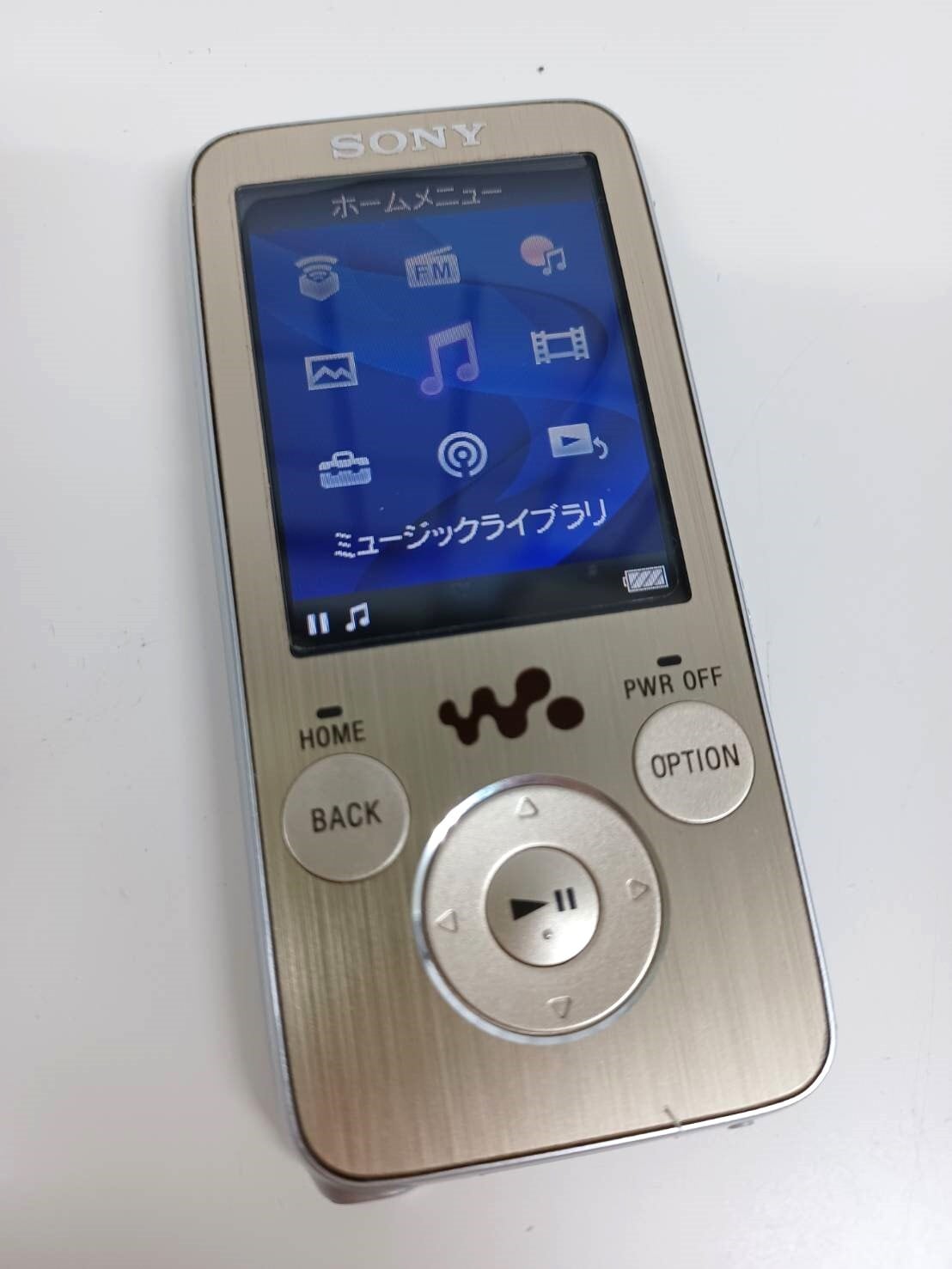 ソニーウォークマン 4GB NW-S736F - ポータブルプレーヤー