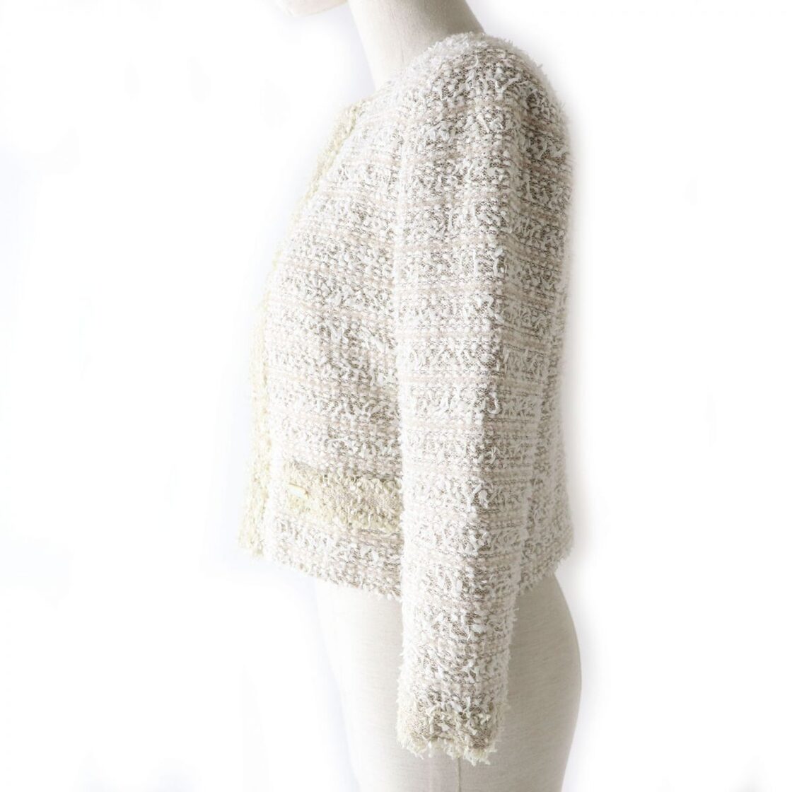 極美品☆正規品 FOXEY フォクシー 33772 ロゴシェルプレート付 ノー 