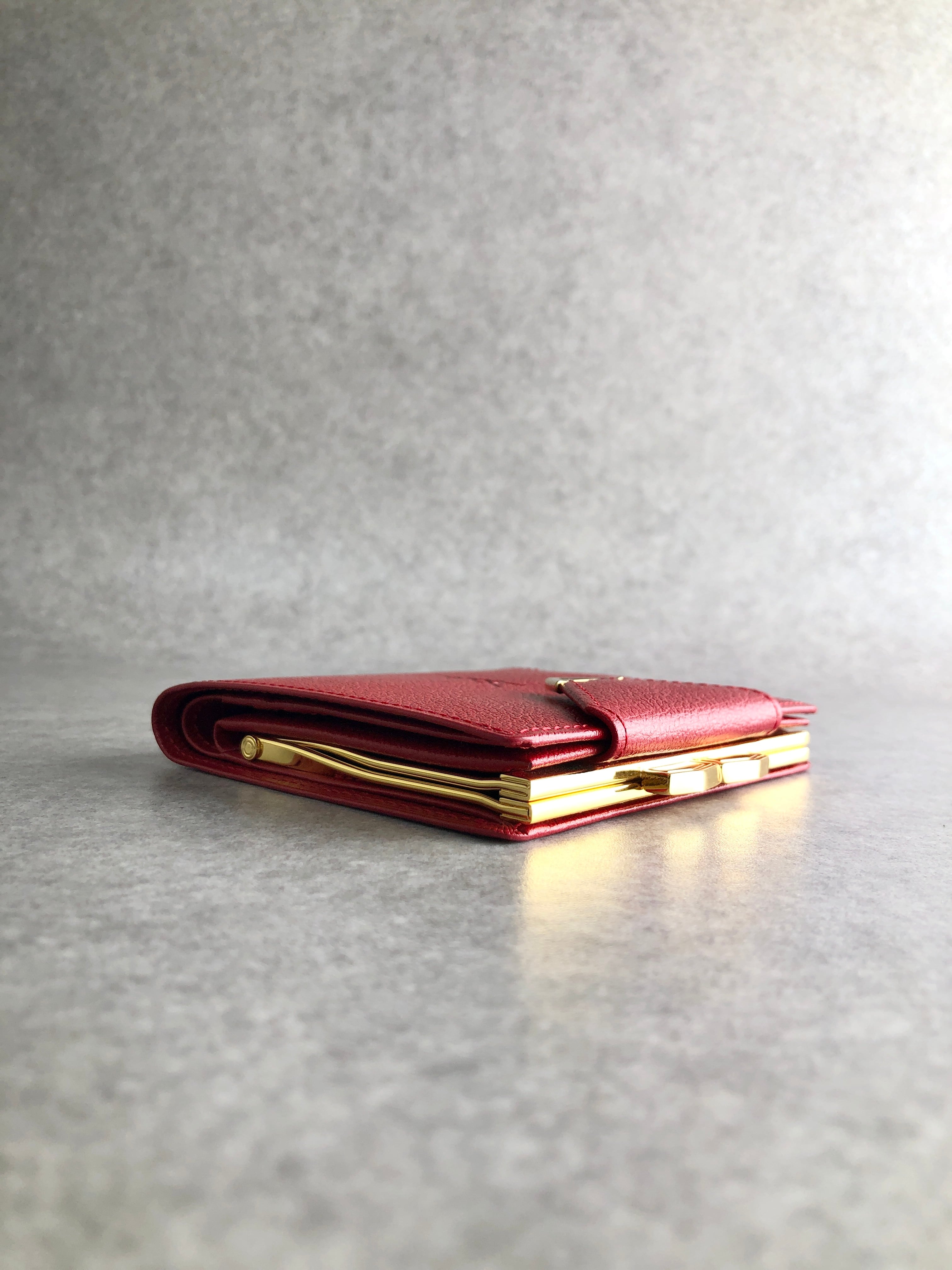 Yves Saint Laurent イヴ・サンローラン 財布 レッド YSL