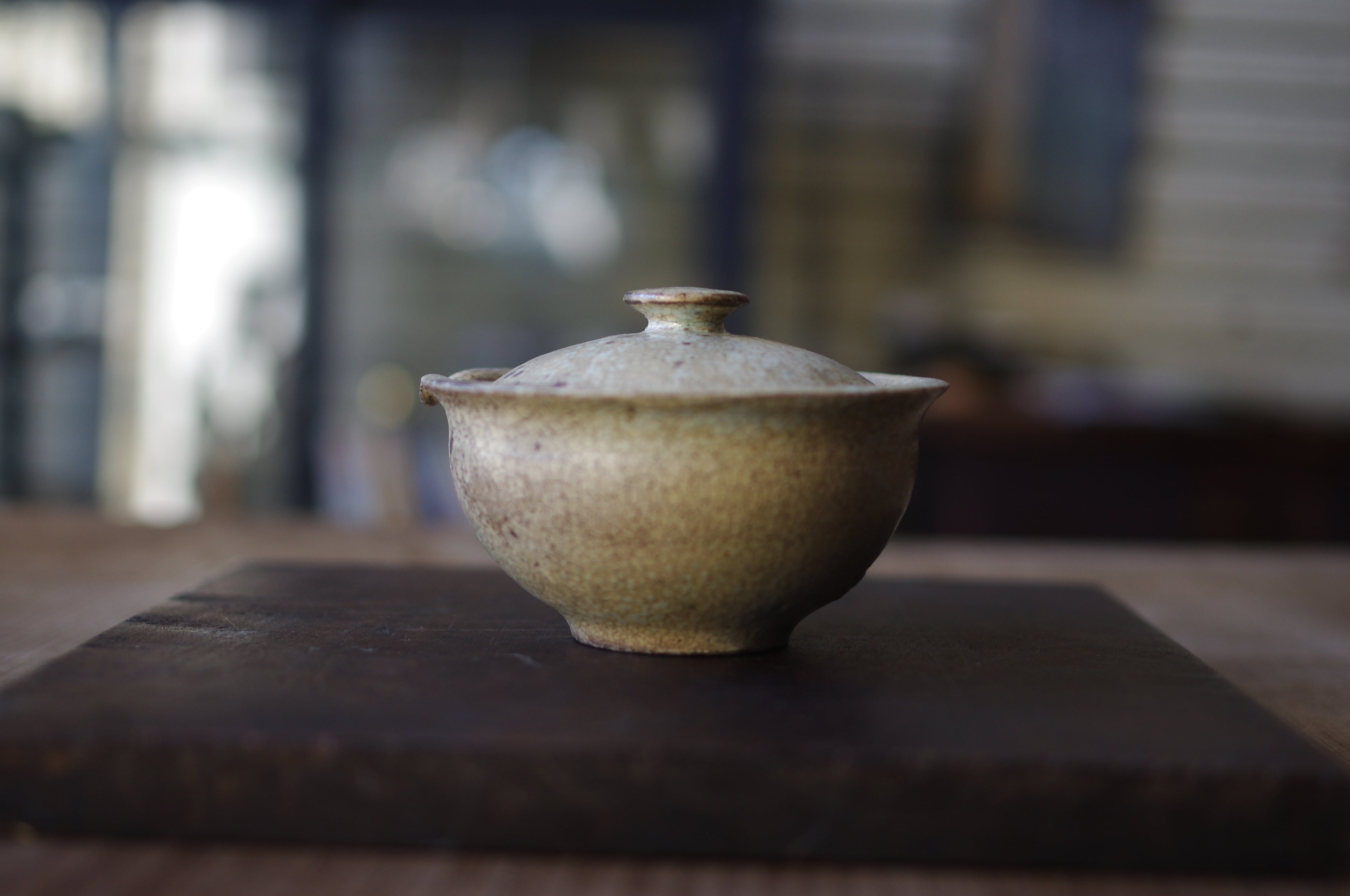 作家 | 茶屋すずわ