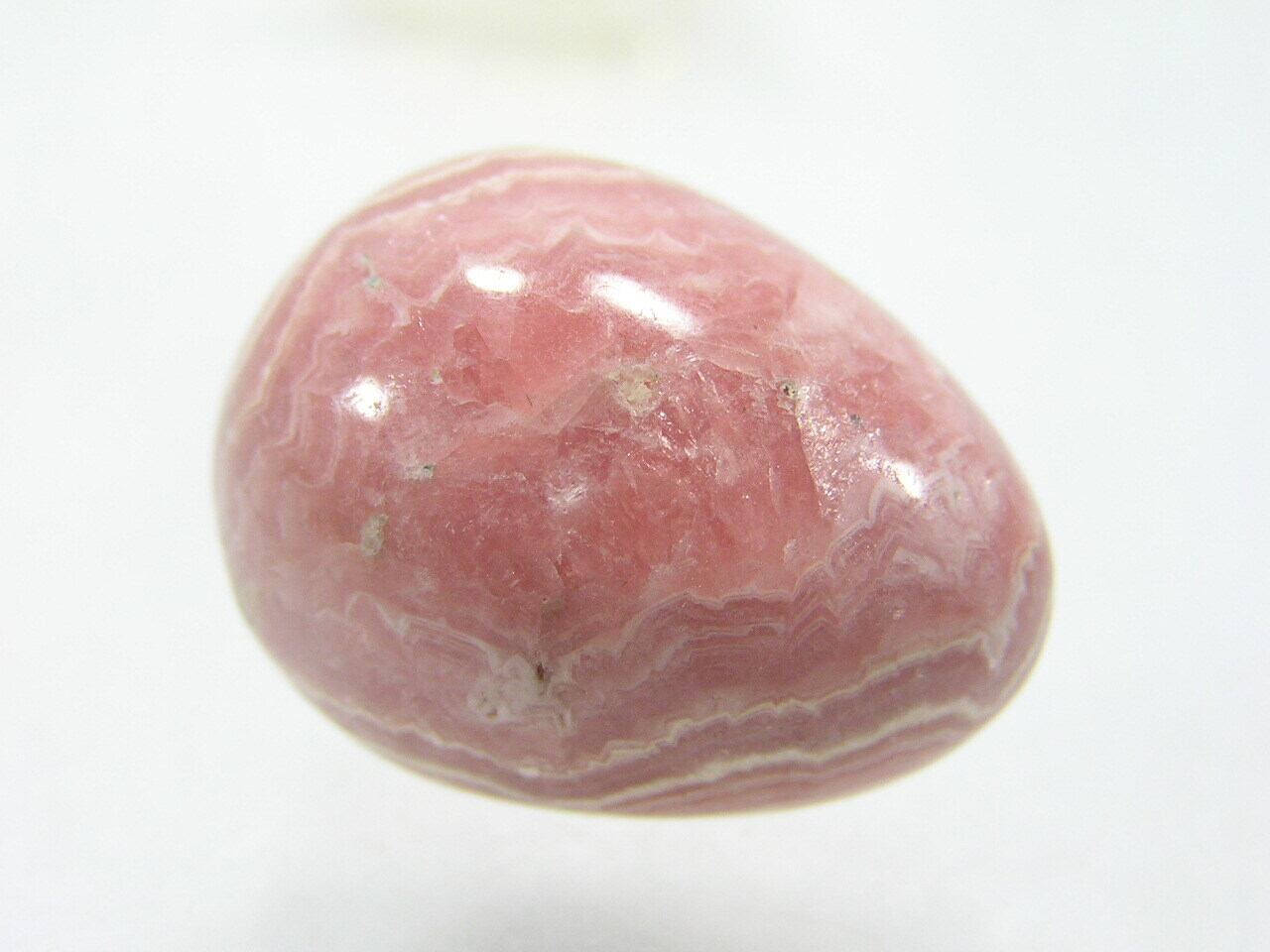 インカローズ　ロードクロサイト　台座付　たまご　パイライト共生　天然石 天然石 インカローズ（ロードクロサイト）のタマゴ（たまご、卵