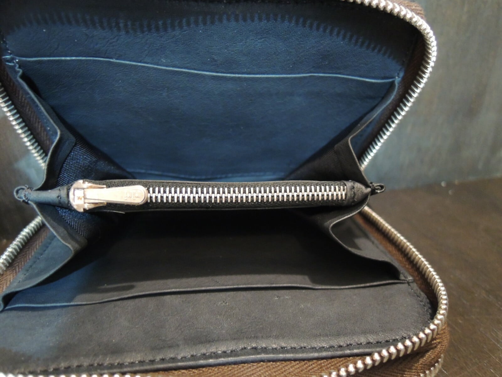 SofferAri ソファーアリ日本代理店 saow1500 OMERTA LEATHER WALLET