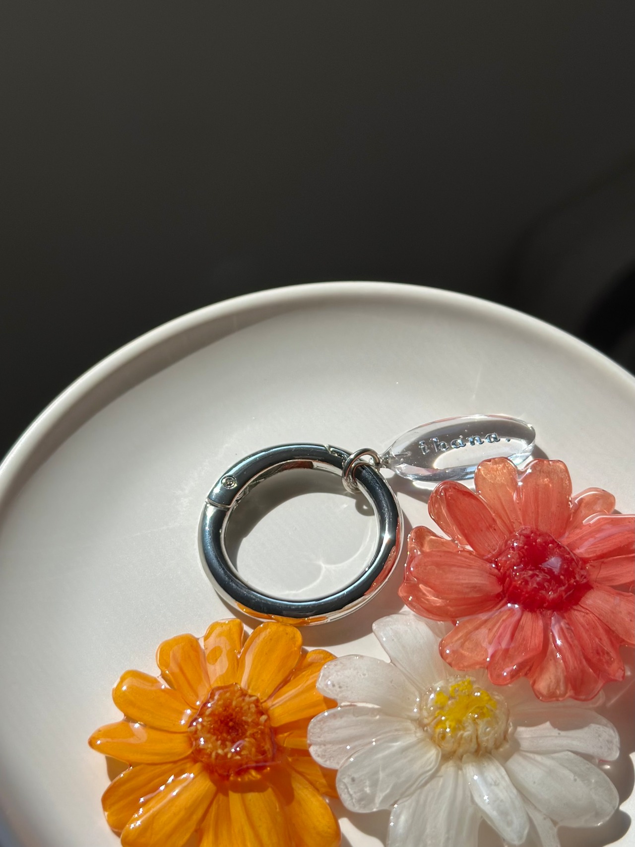 zinnia key chain