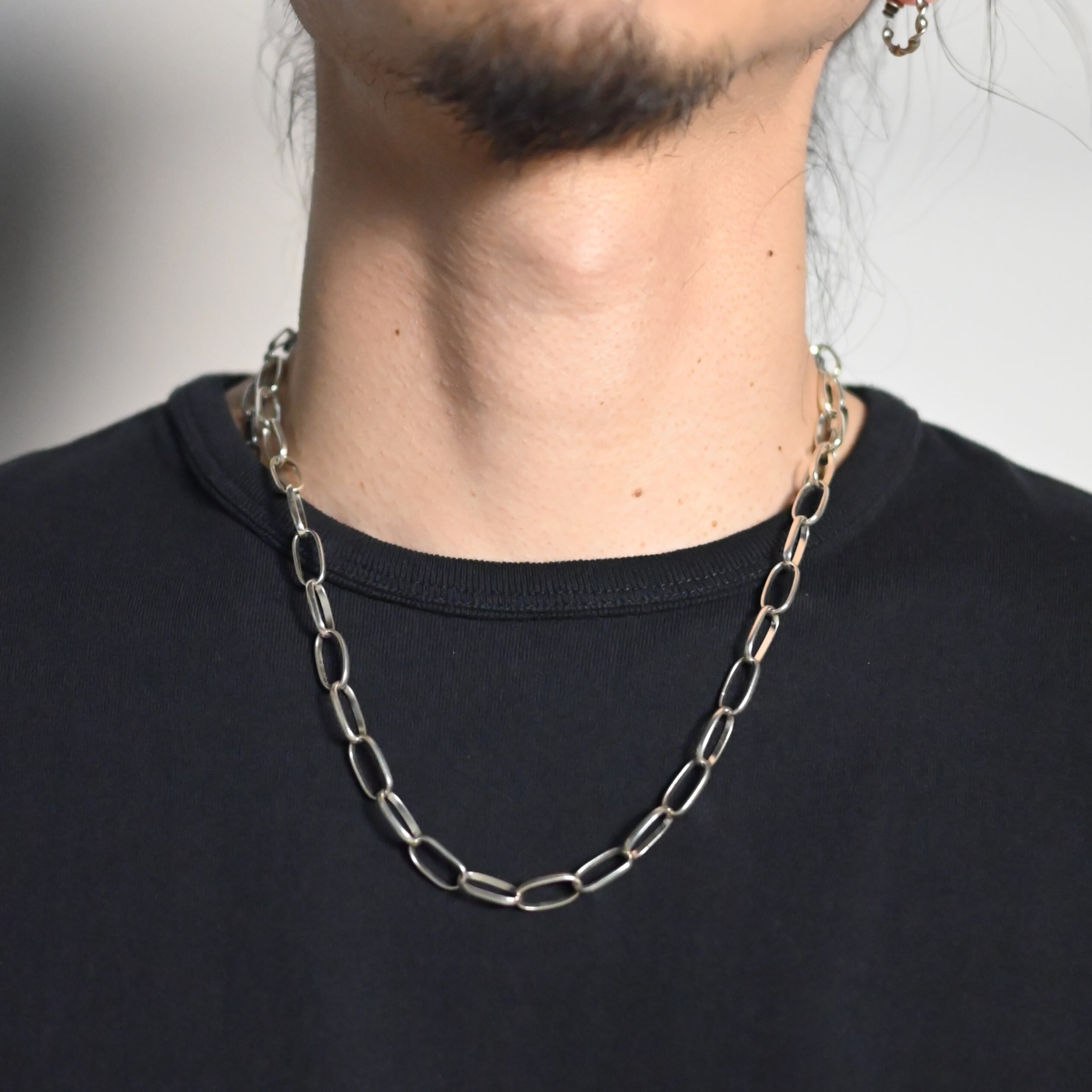 ERICKA NICOLAS BEGAY / HAND MADE LOOP CHAIN