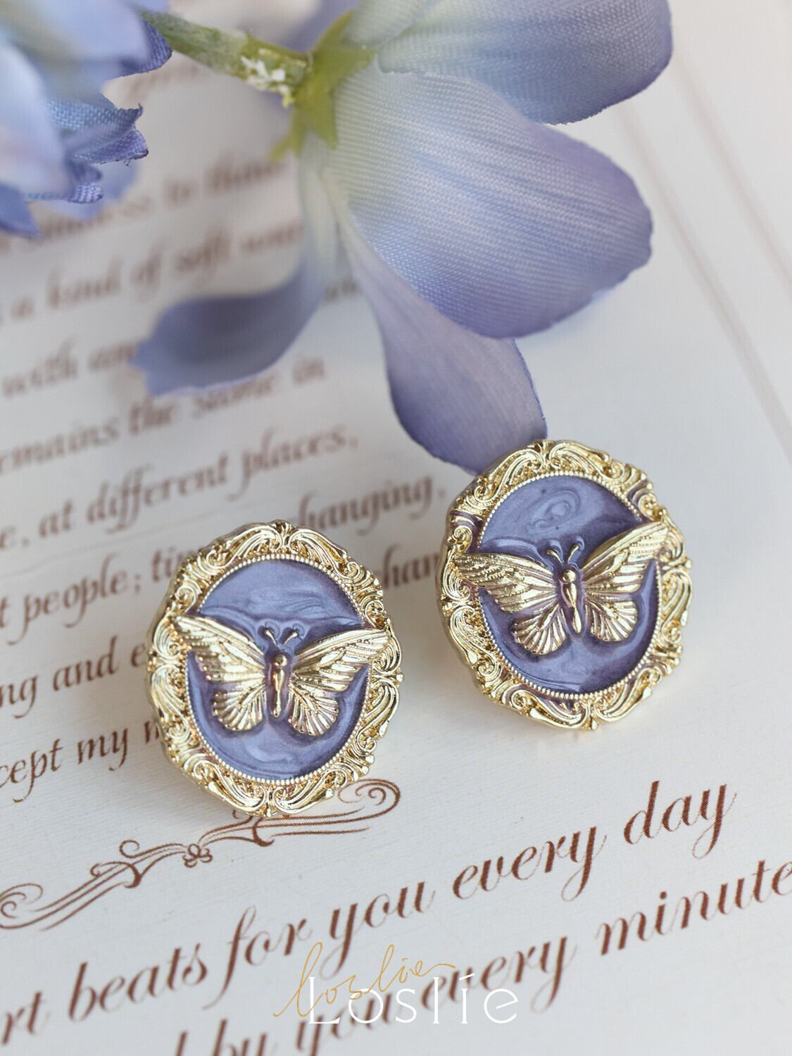 油絵の蝶ピアス/イヤリング♥B57