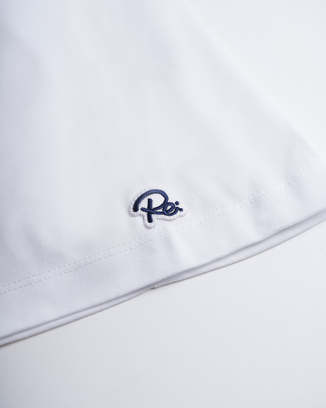 【#Re:room】COLOR LOGO EMBROIDERY T-SHIRTS［REC898］
