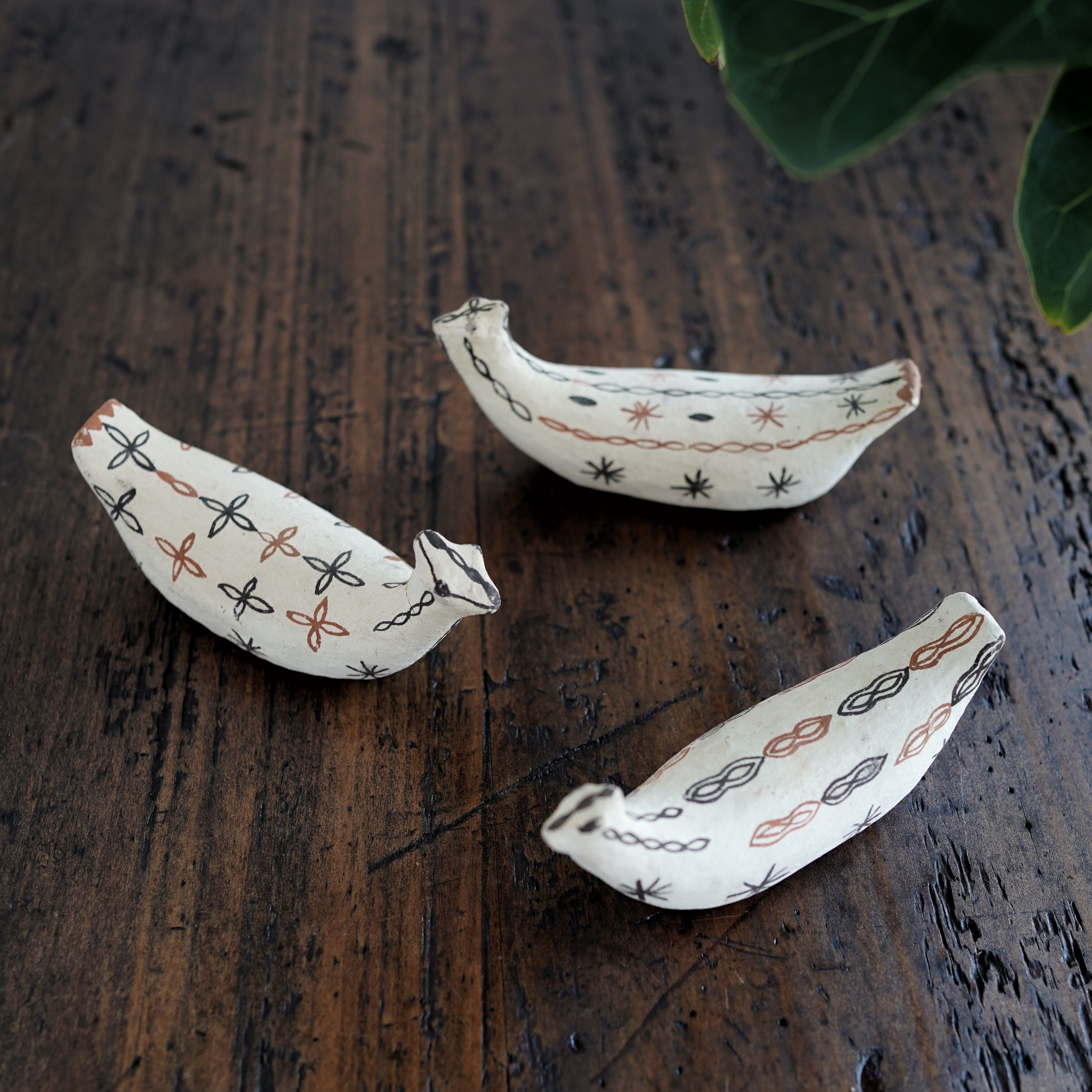 【vintage】229cm×164cm ベルベル人作　モロッコ産　ヴィンテージ モロッコ リフ地方のアンティーク陶器 / ヴィンテージ ベルベル陶器