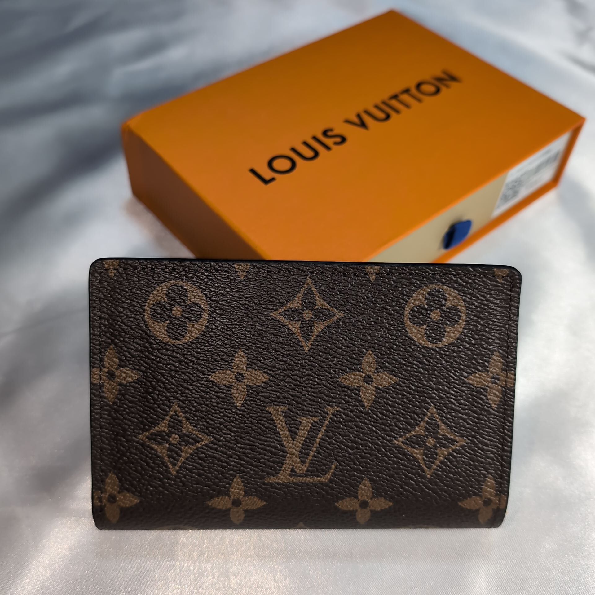 ルイヴィトン 二つ折り財布 ポルトフォイユ・ジュリエット モノグラム