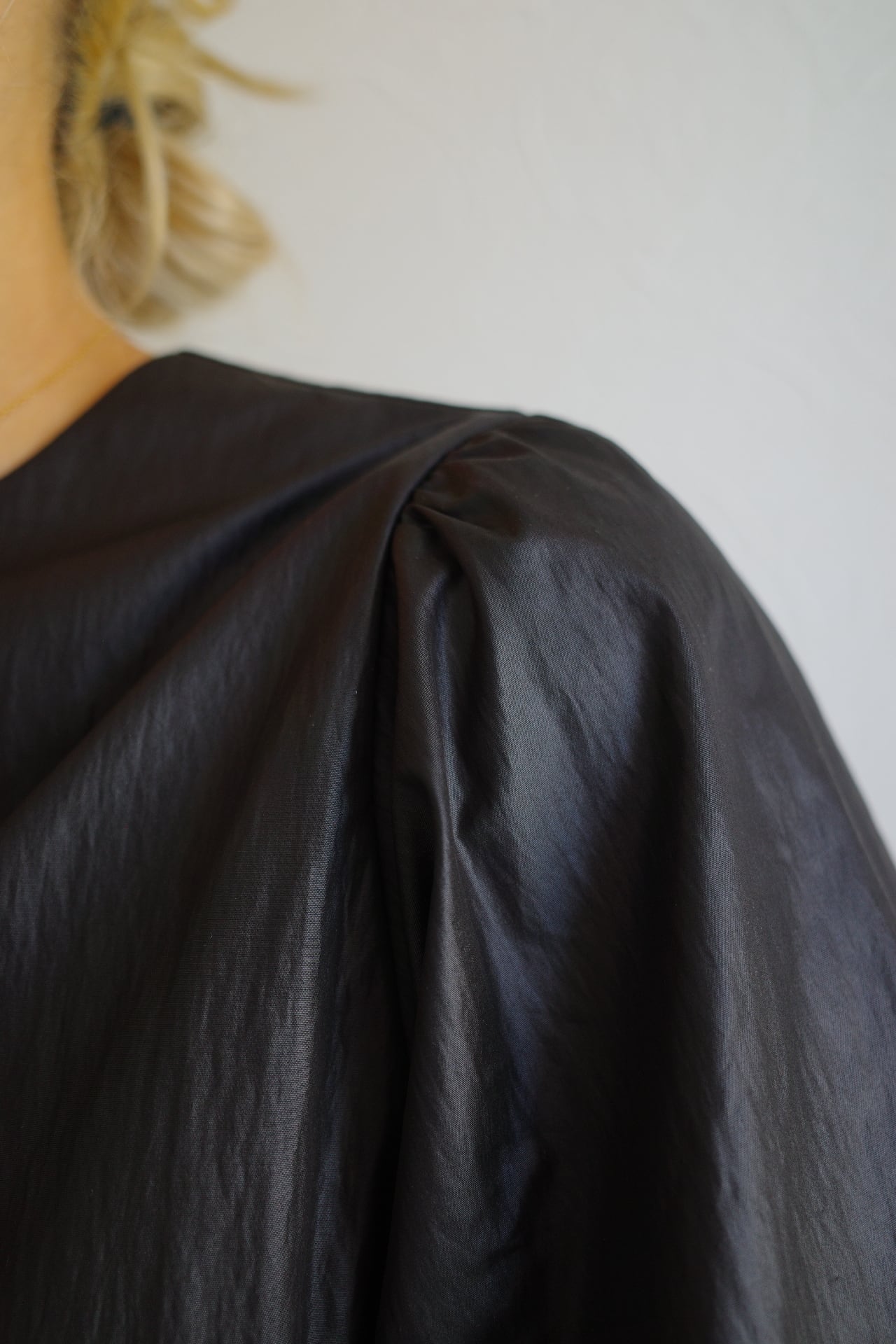 lantern flower race blouse (black) | e L L a