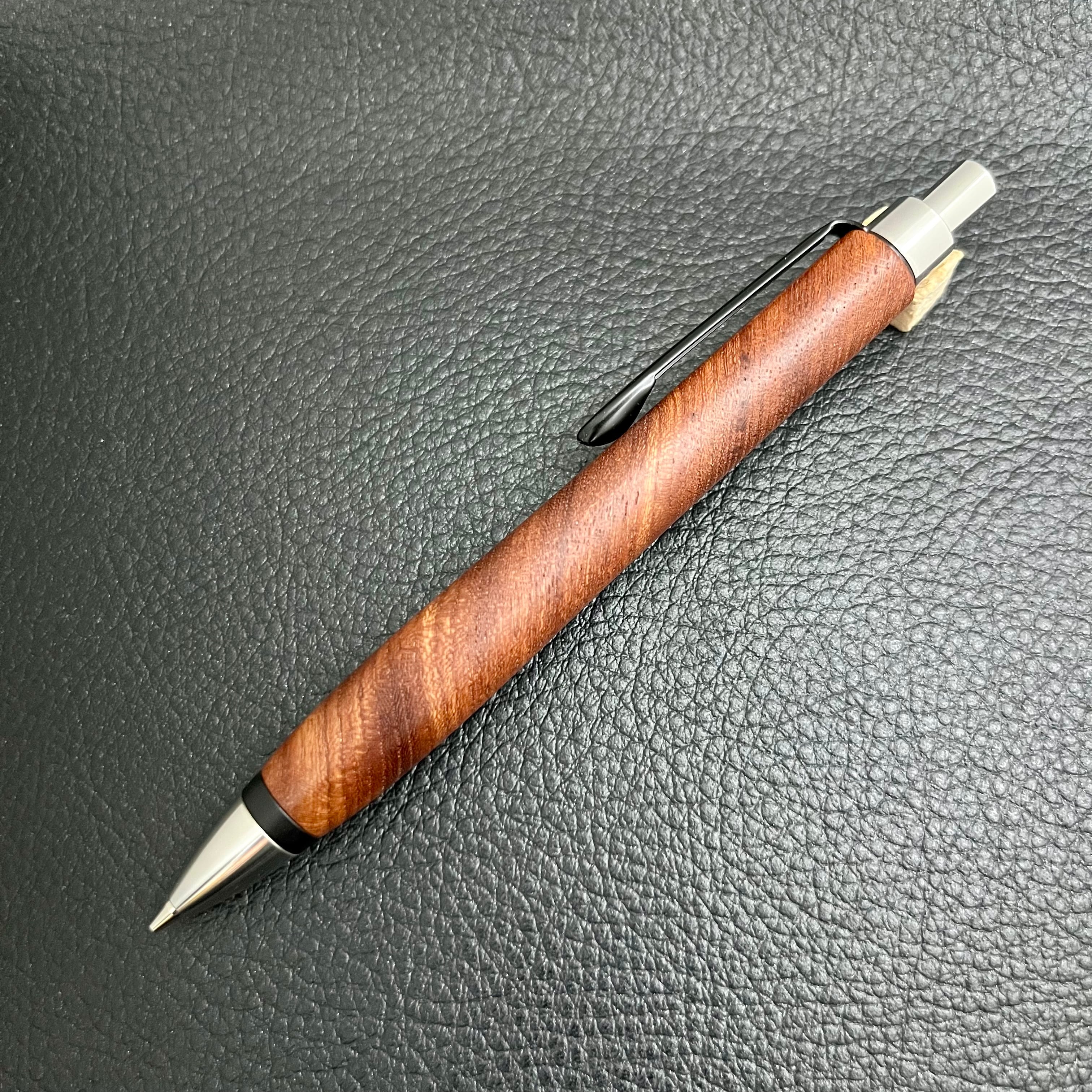 雷神欅(けやき)-106122133】ショートペンシル（M5手帳サイズ） | 匠衆